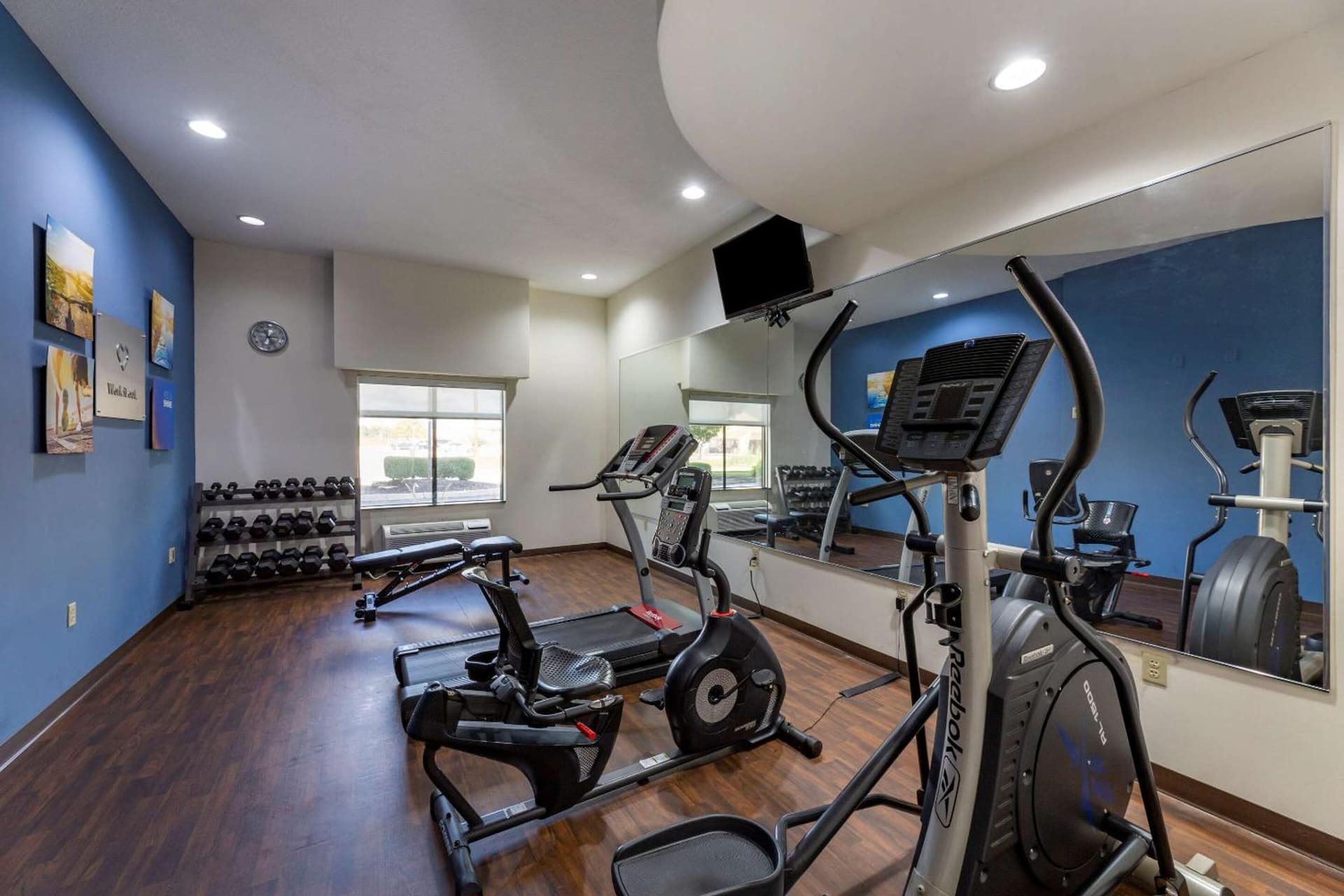 Comfort Suites Perrysburg - Toledo South gallery photo in Perrysburg, OH — image 15