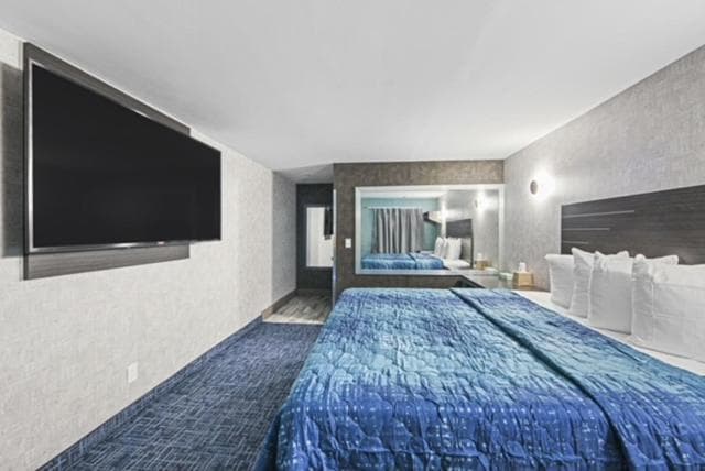 Hotel OPUS Bronx Near Bay Plaza Mall gallery photo in Bronx, NY — image 6