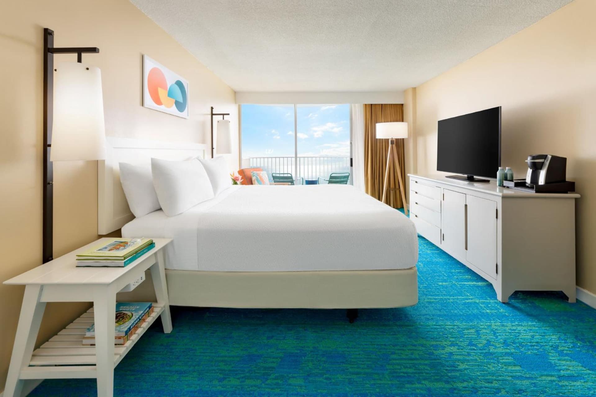 The Twin Fin Hotel gallery photo in Honolulu, HI — image 27