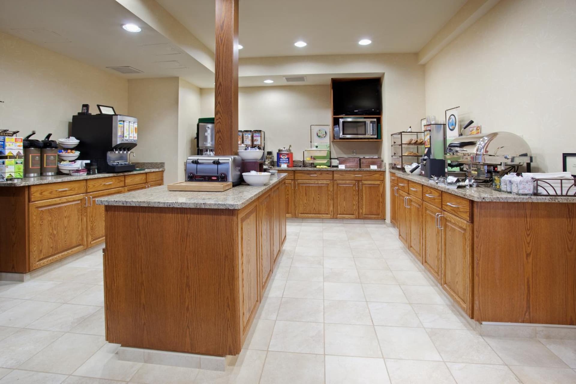 Country Inn & Suites by Radisson, Greeley, CO gallery photo in Greeley, CO — image 37