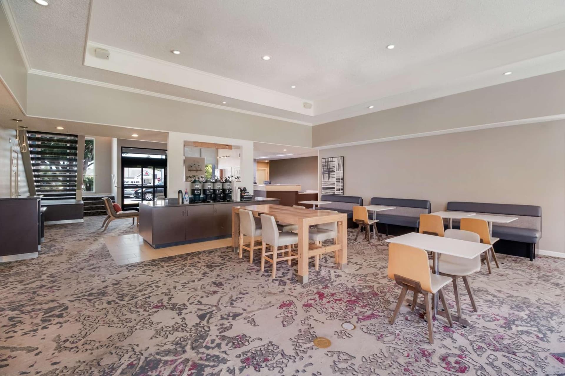 Sonesta ES Suites Huntington Beach Fountain Valley gallery photo in Huntington Beach, CA — image 11