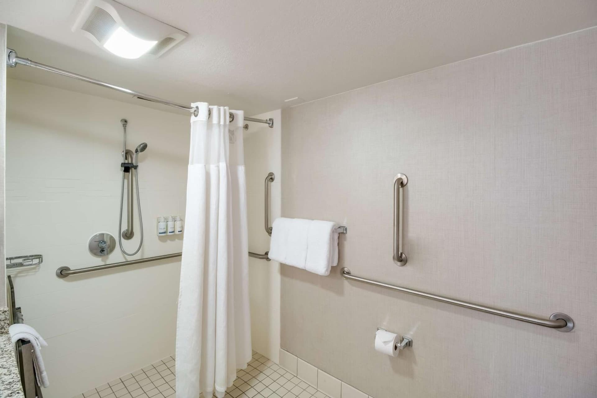 Sonesta ES Suites Huntington Beach Fountain Valley gallery photo in Huntington Beach, CA — image 21
