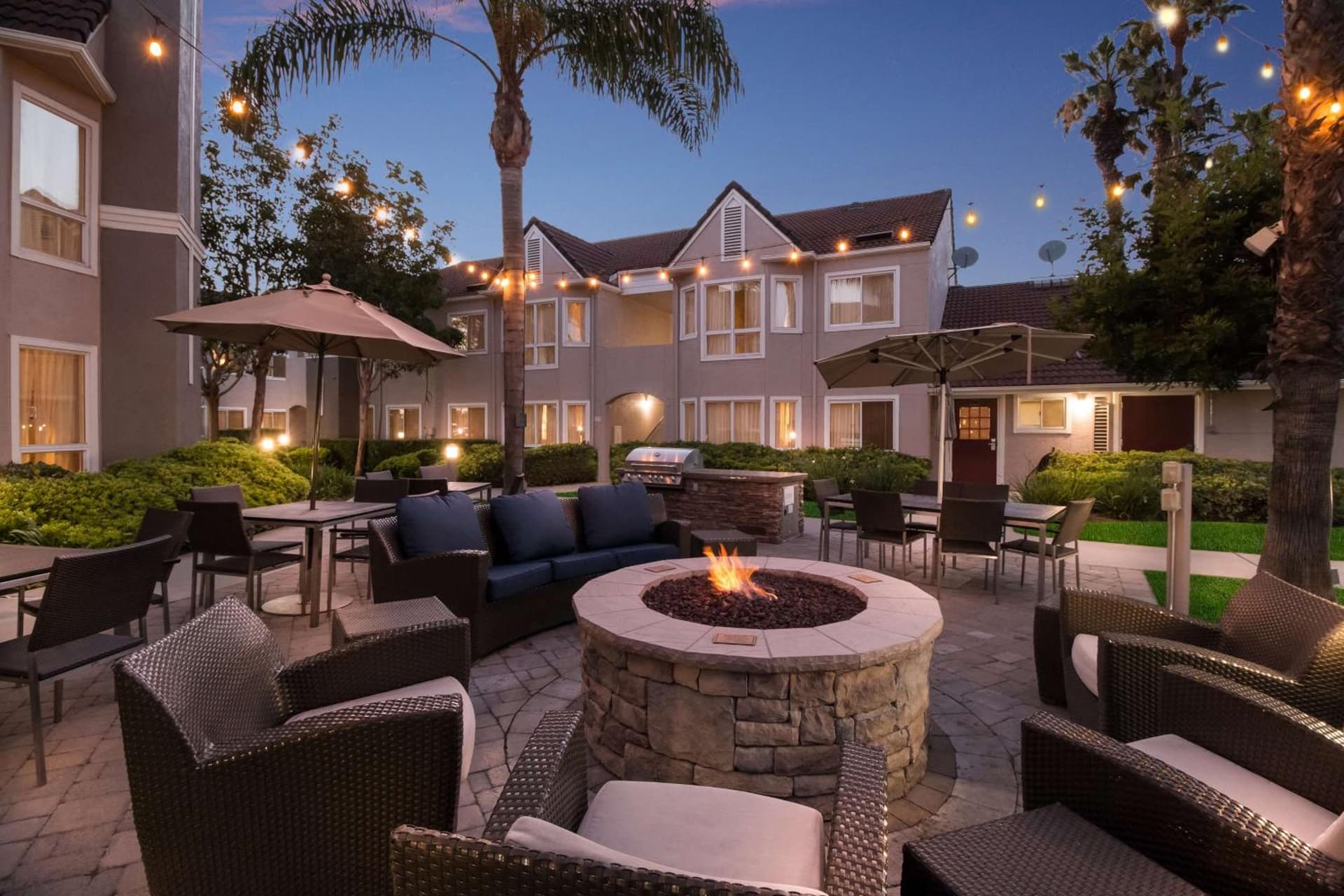 Sonesta ES Suites Huntington Beach Fountain Valley gallery photo in Huntington Beach, CA — image 26