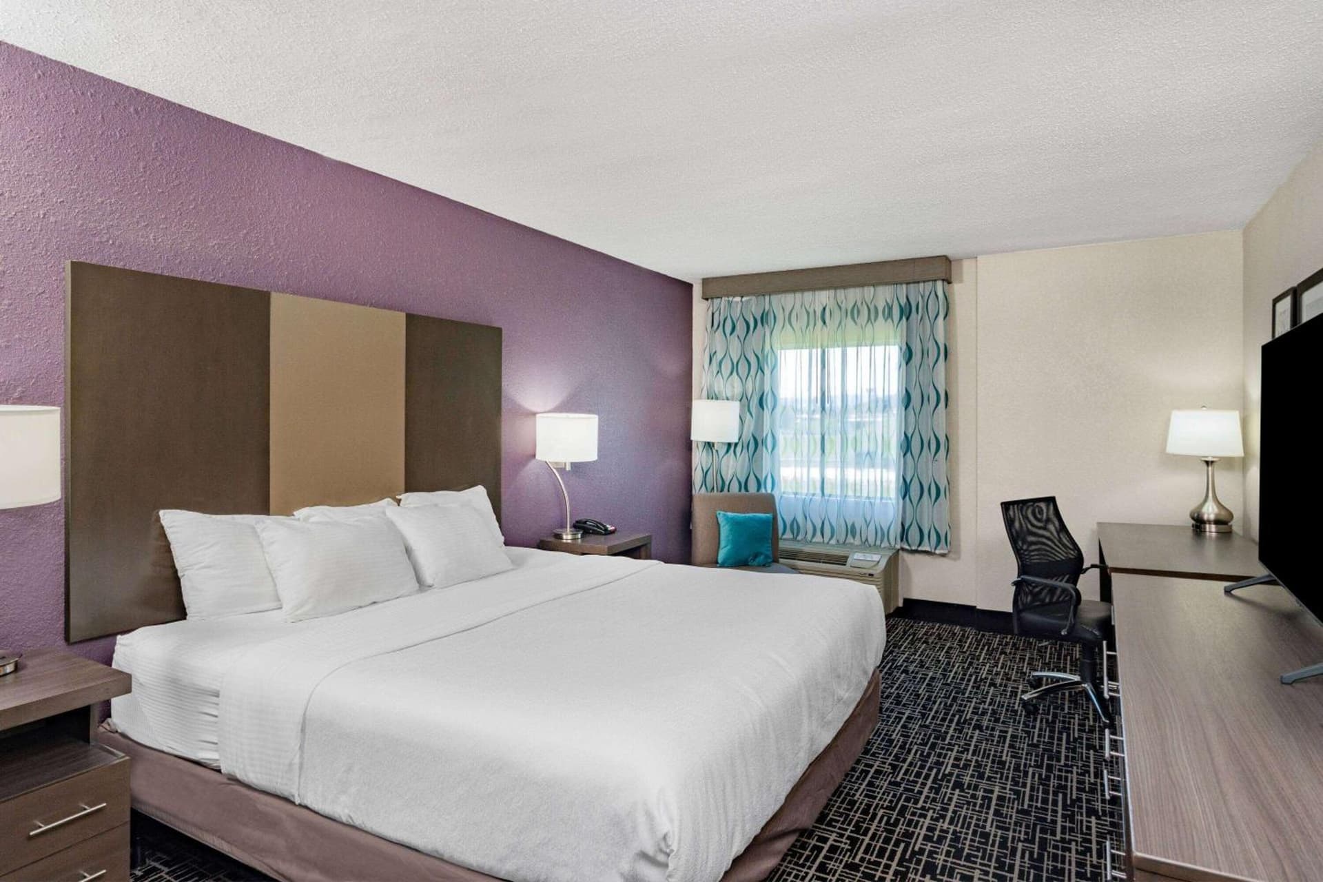La Quinta by Wyndham Chattanooga - East Ridge gallery photo in Chattanooga, TN — image 5