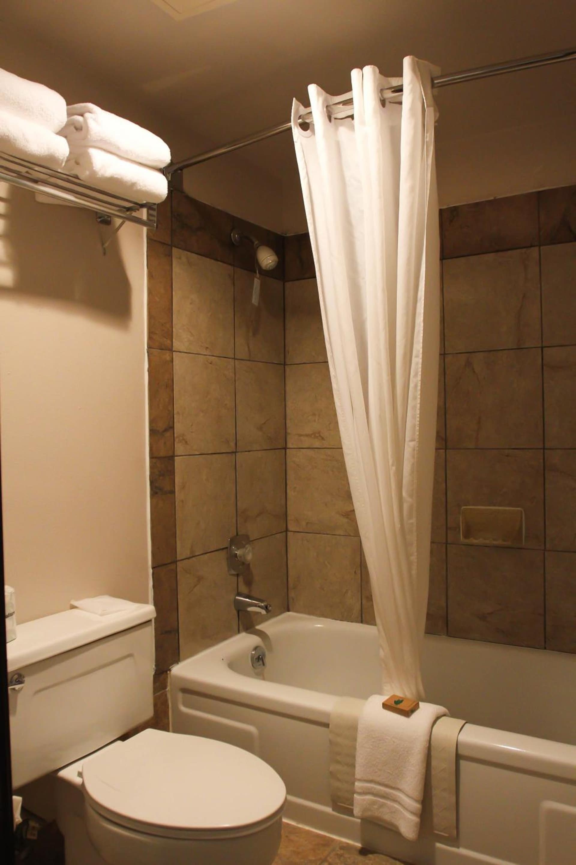 Clover Island Inn gallery photo in Kennewick, WA — image 47