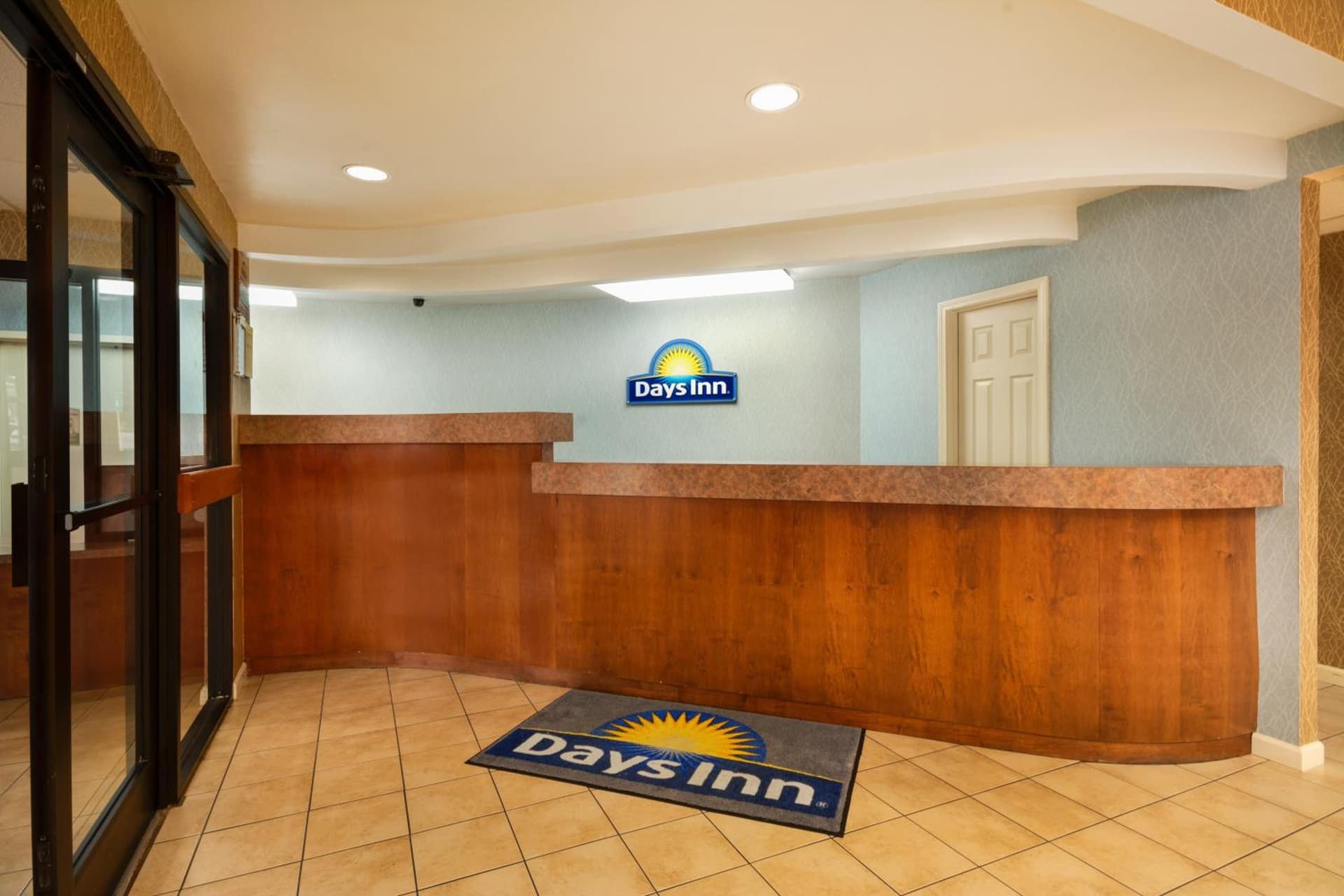 Days Inn by Wyndham Atlanta Stone Mountain gallery photo in Stone Mountain, GA — image 25