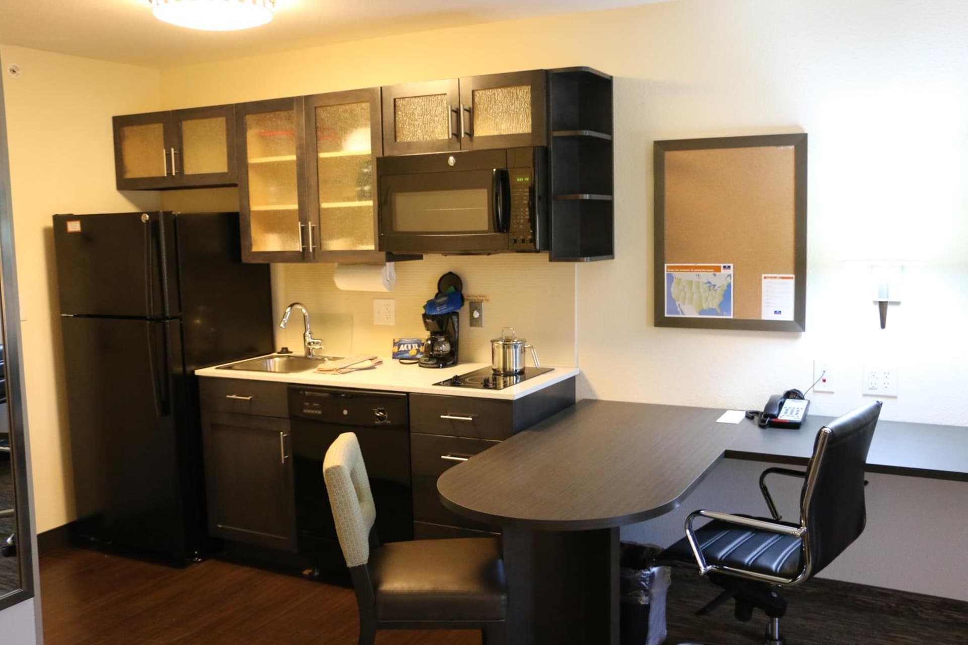 Candlewood Suites Bloomington by IHG gallery photo in Bloomington, IN — image 24