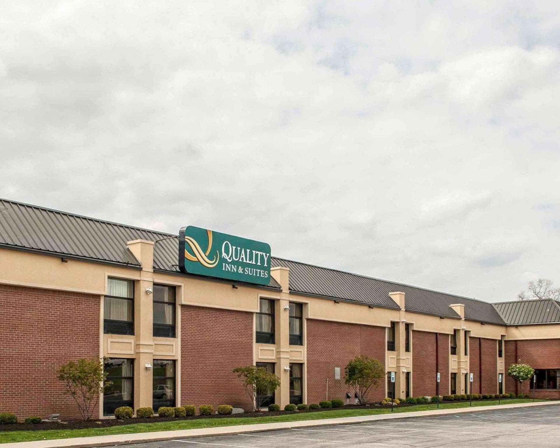 Baymont by Wyndham Greenfield — hotel in Greenfield, Indiana
