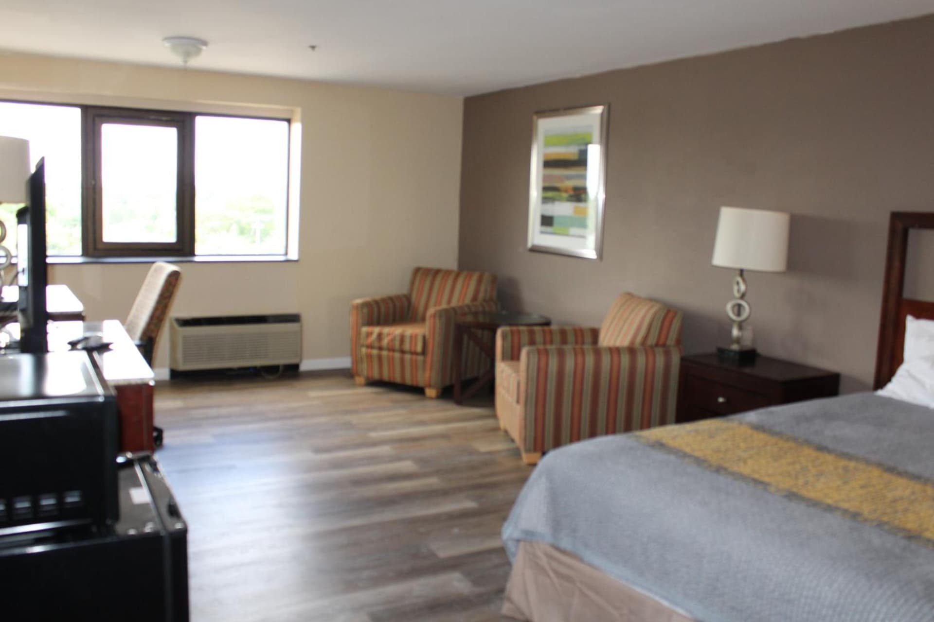 APM Inn and Suites gallery photo in Hagerstown, MD — image 19