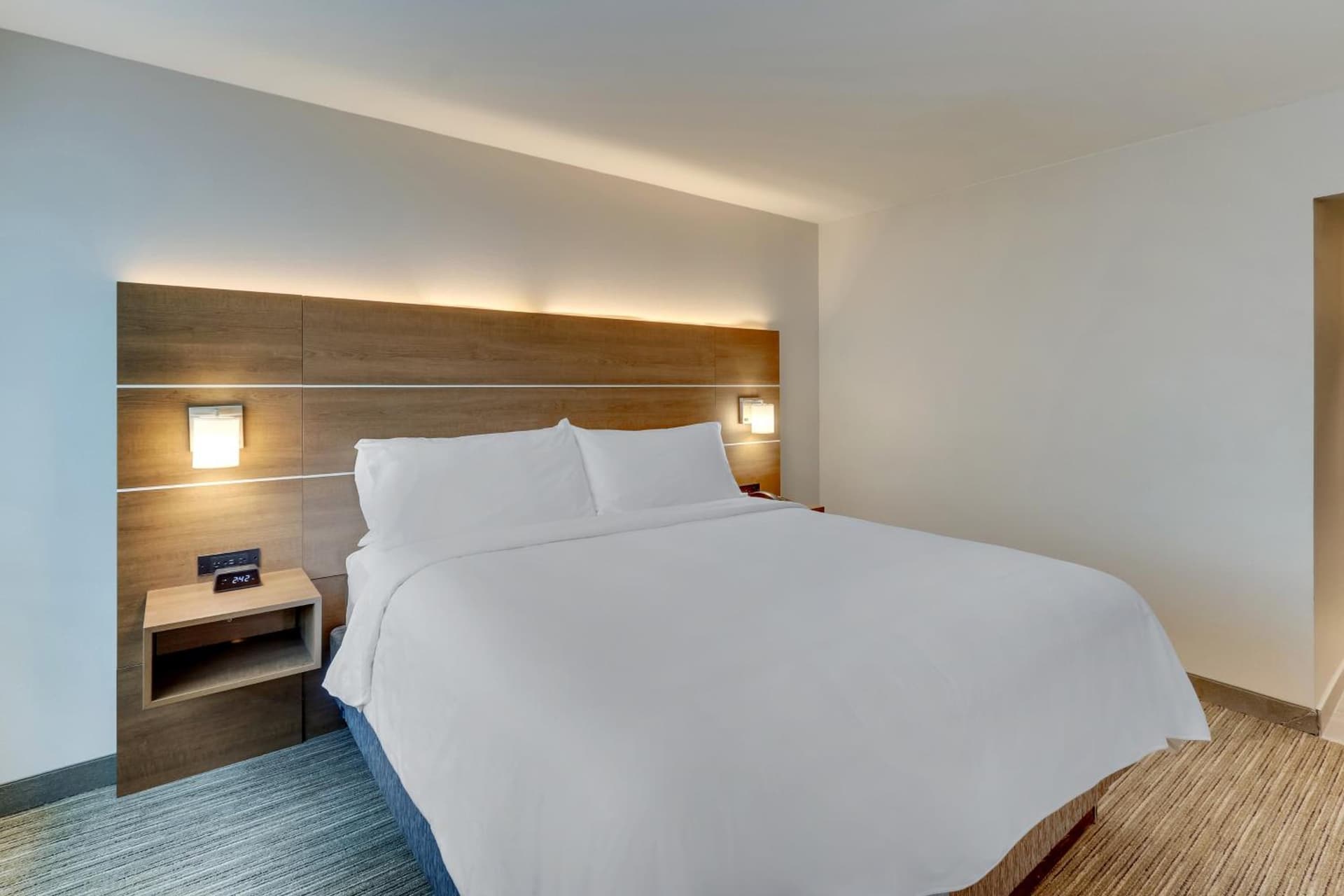 Holiday Inn Express & Suites - Dawsonville by IHG gallery photo in Dawsonville, GA — image 43