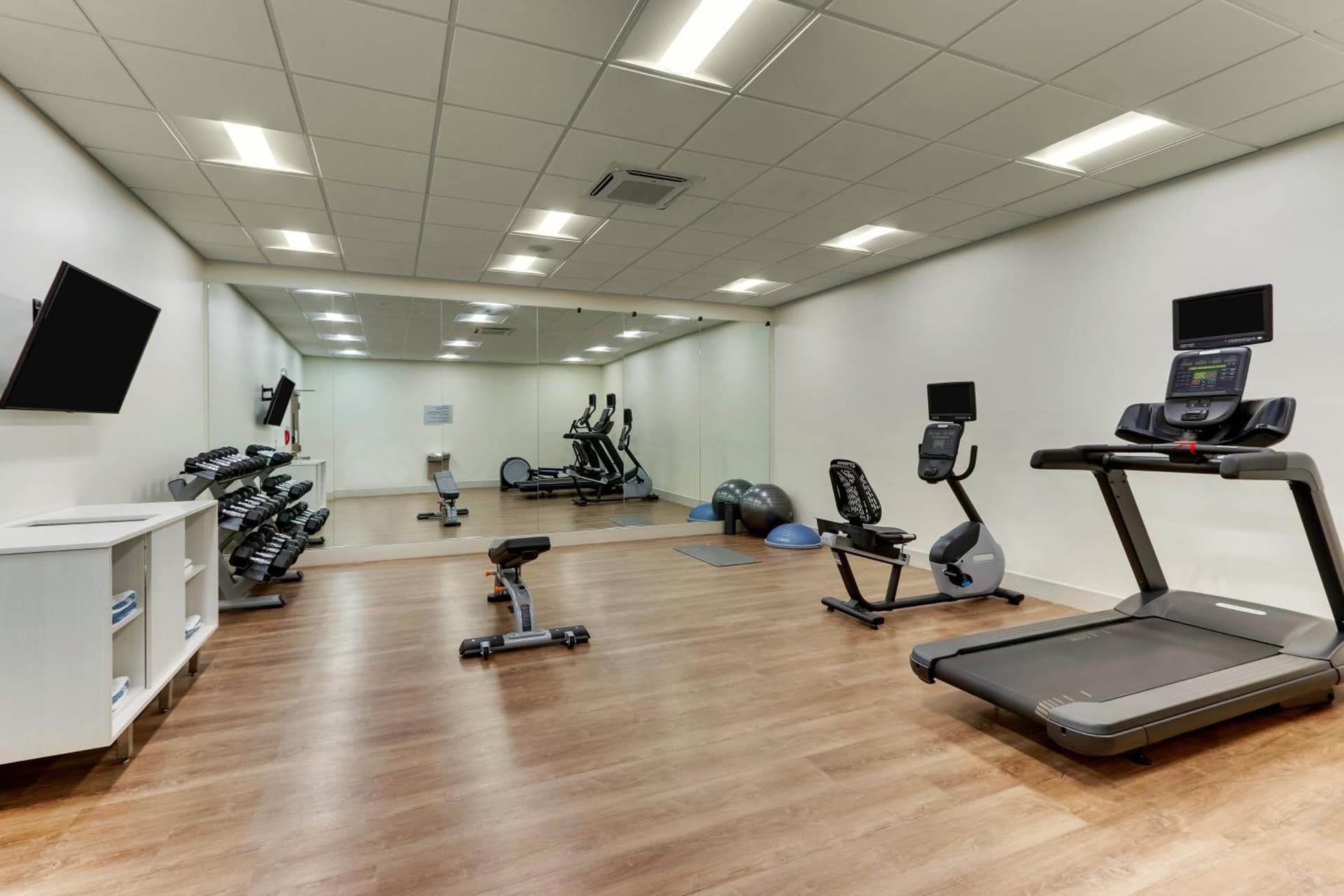 Holiday Inn Express & Suites - Dawsonville by IHG gallery photo in Dawsonville, GA — image 64