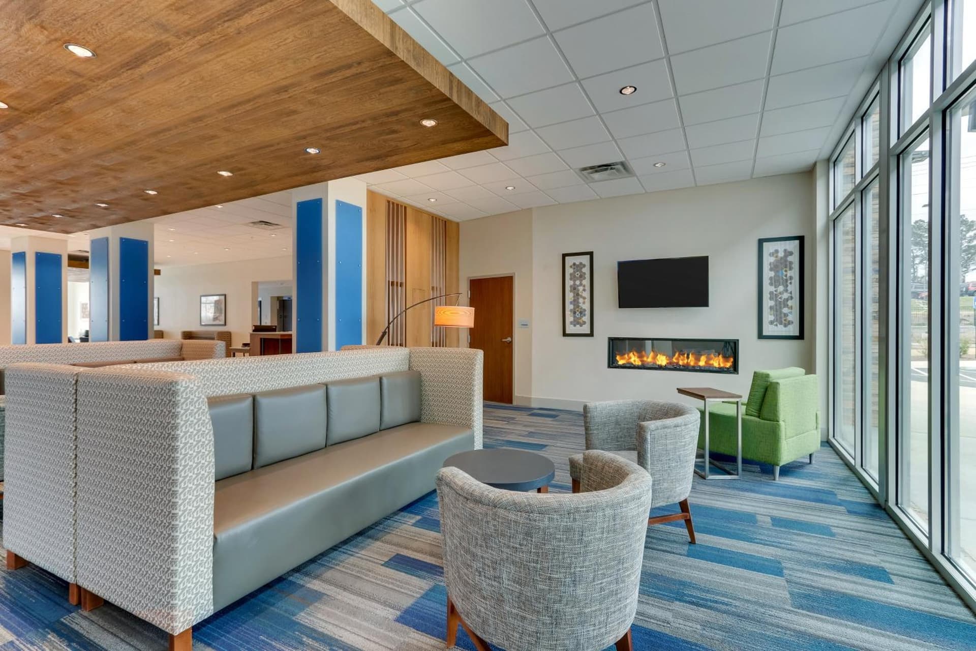 Holiday Inn Express & Suites - Dawsonville by IHG gallery photo in Dawsonville, GA — image 16