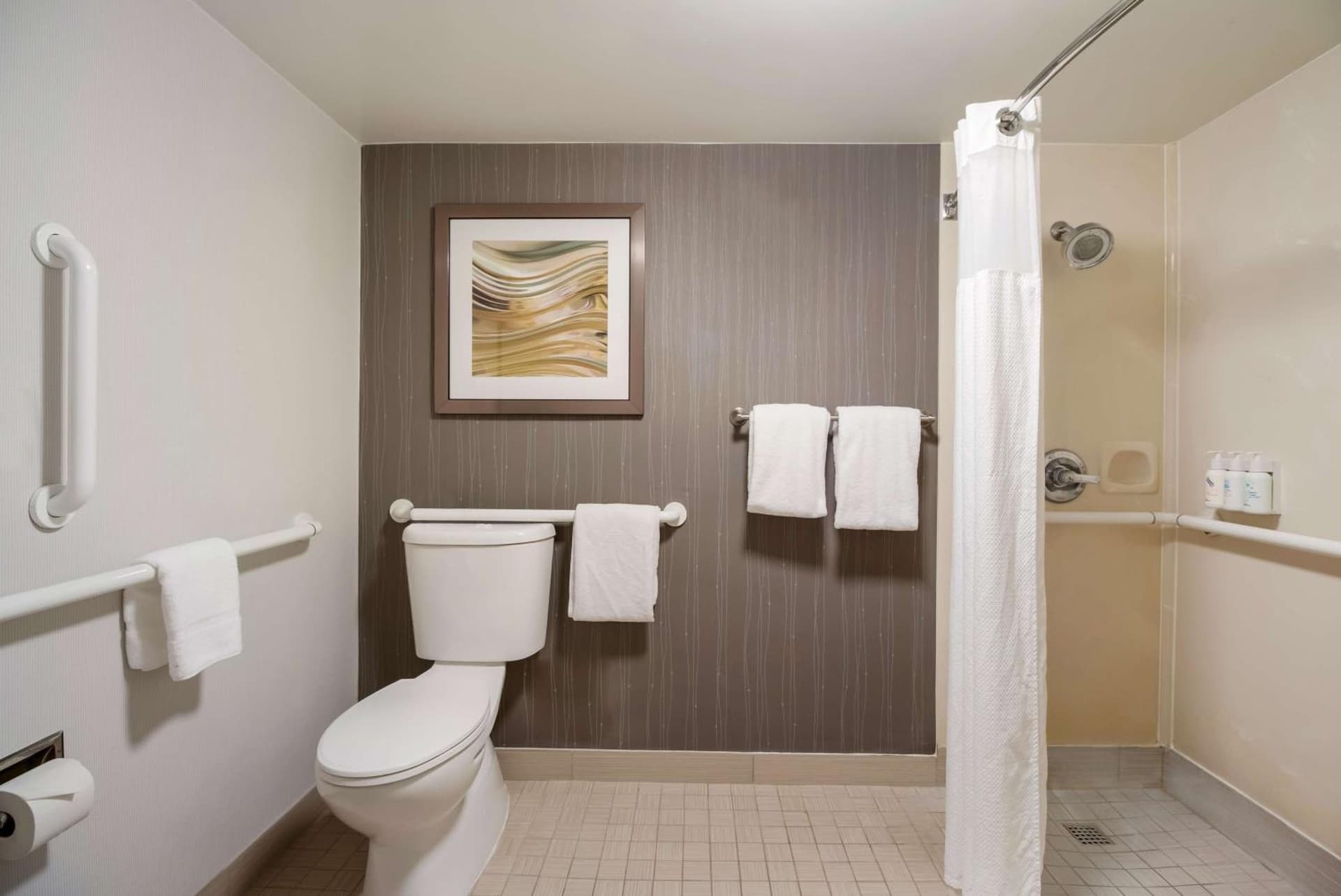 Sonesta Select Huntington Beach Fountain Valley gallery photo in Huntington Beach, CA — image 4