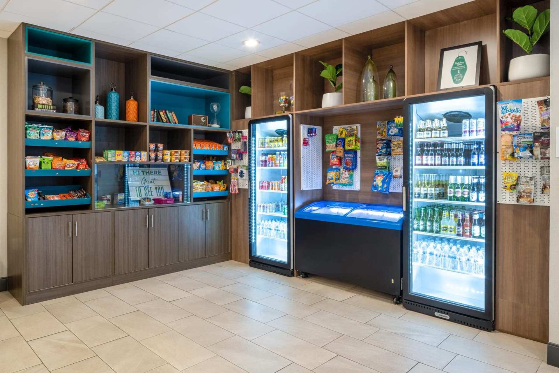 Holiday Inn Poughkeepsie by IHG property views in Poughkeepsie, NY — gallery photo 3