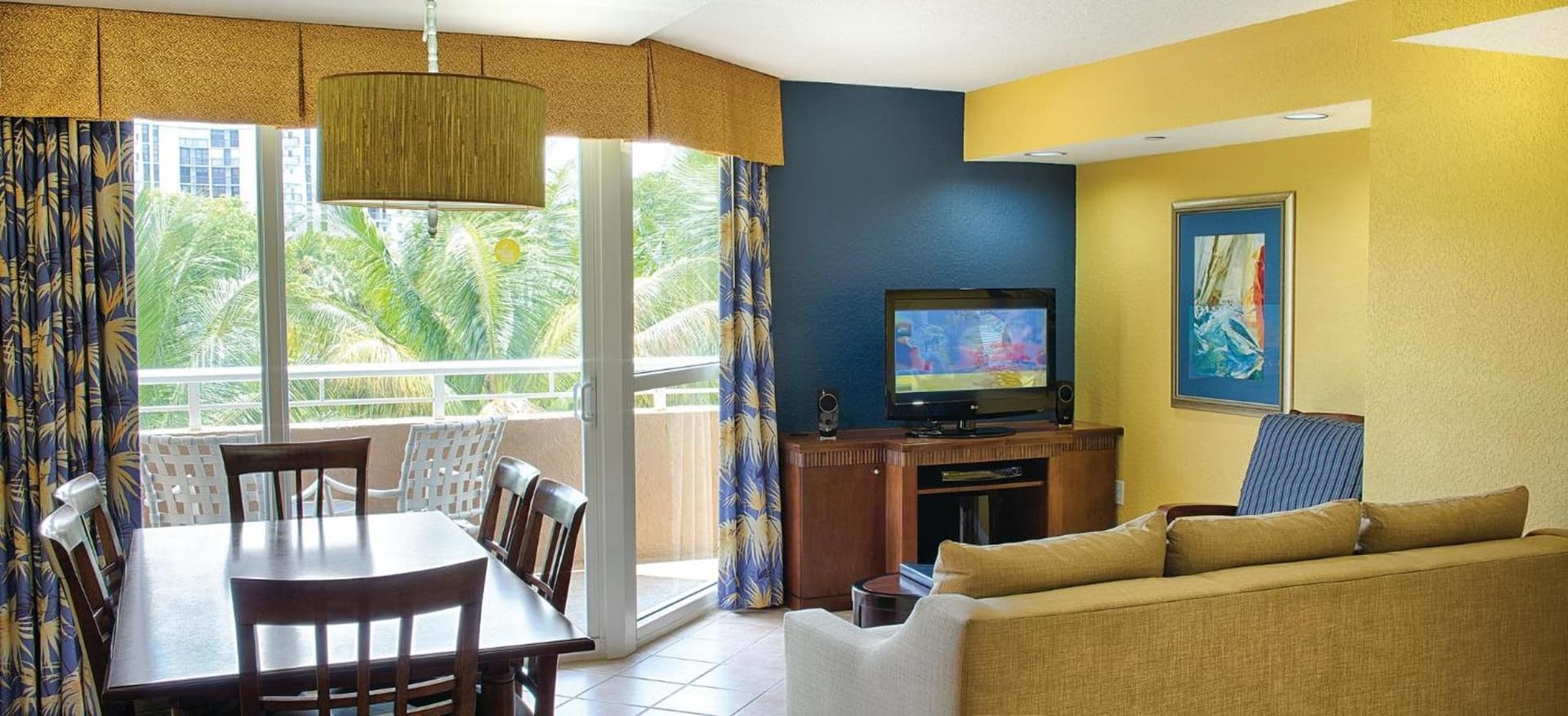 Club Wyndham Santa Barbara gallery photo in Pompano Beach, FL — image 39