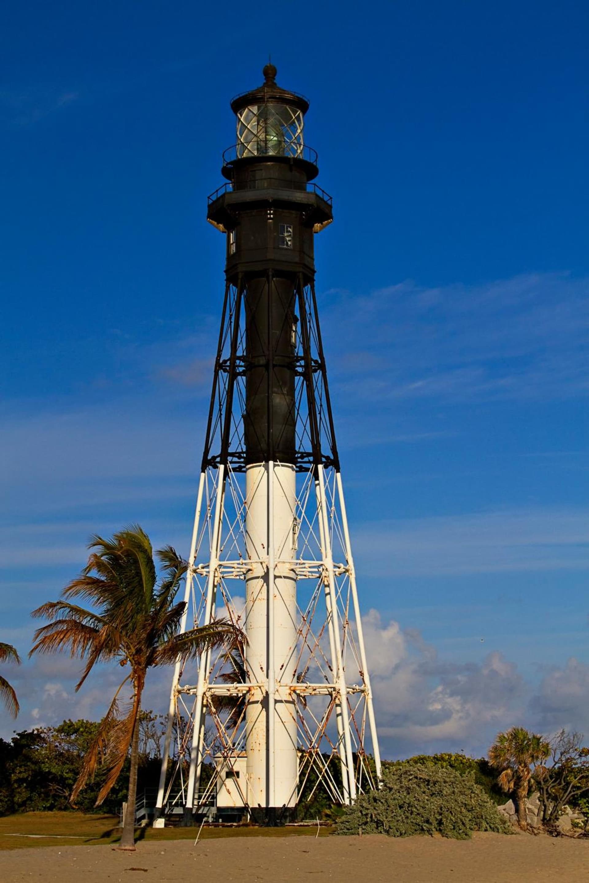 Club Wyndham Santa Barbara gallery photo in Pompano Beach, FL — image 42