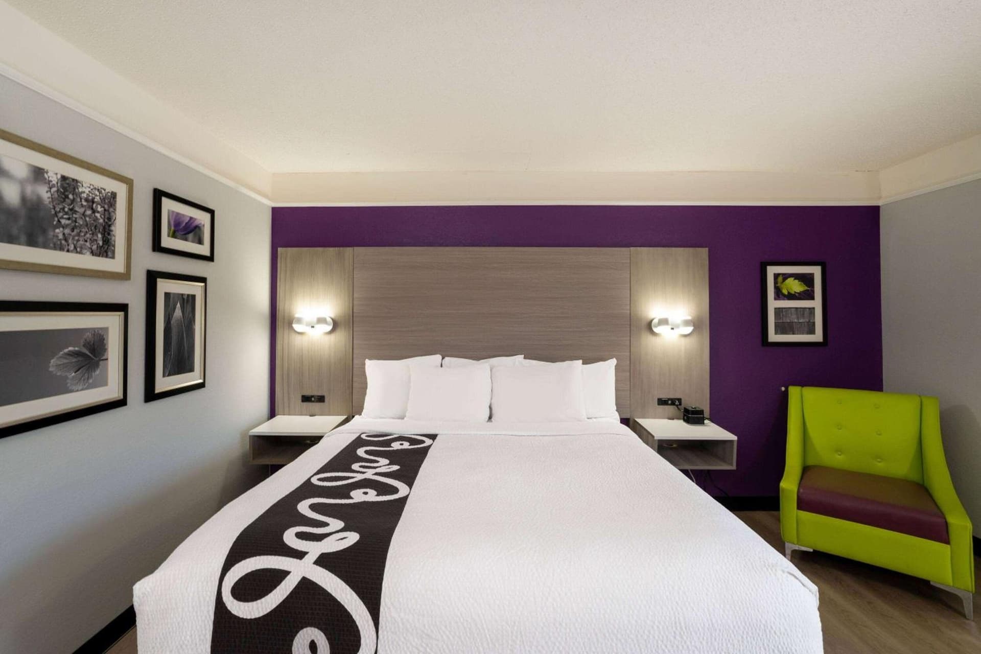 La Quinta by Wyndham Birmingham Hoover gallery photo in Hoover, AL — image 37