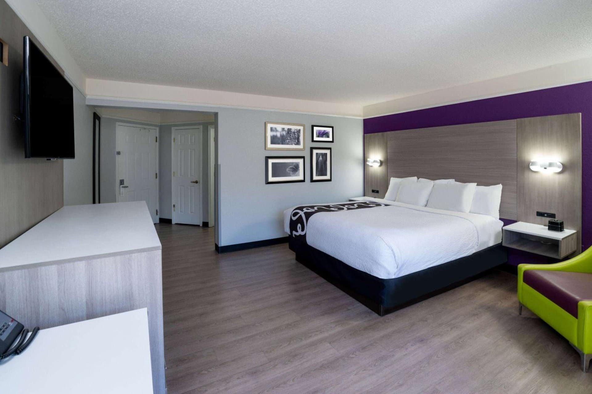 La Quinta by Wyndham Birmingham Hoover gallery photo in Hoover, AL — image 5