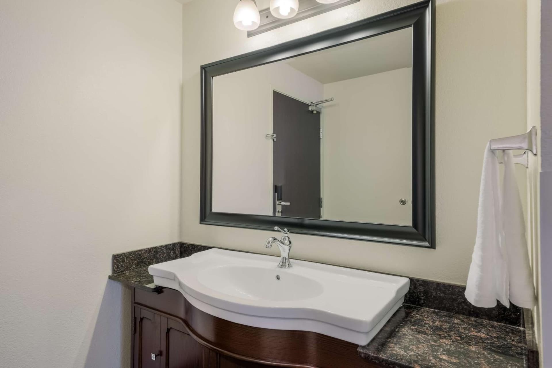 Best Western Alderwood gallery photo in Lynnwood, WA — image 5
