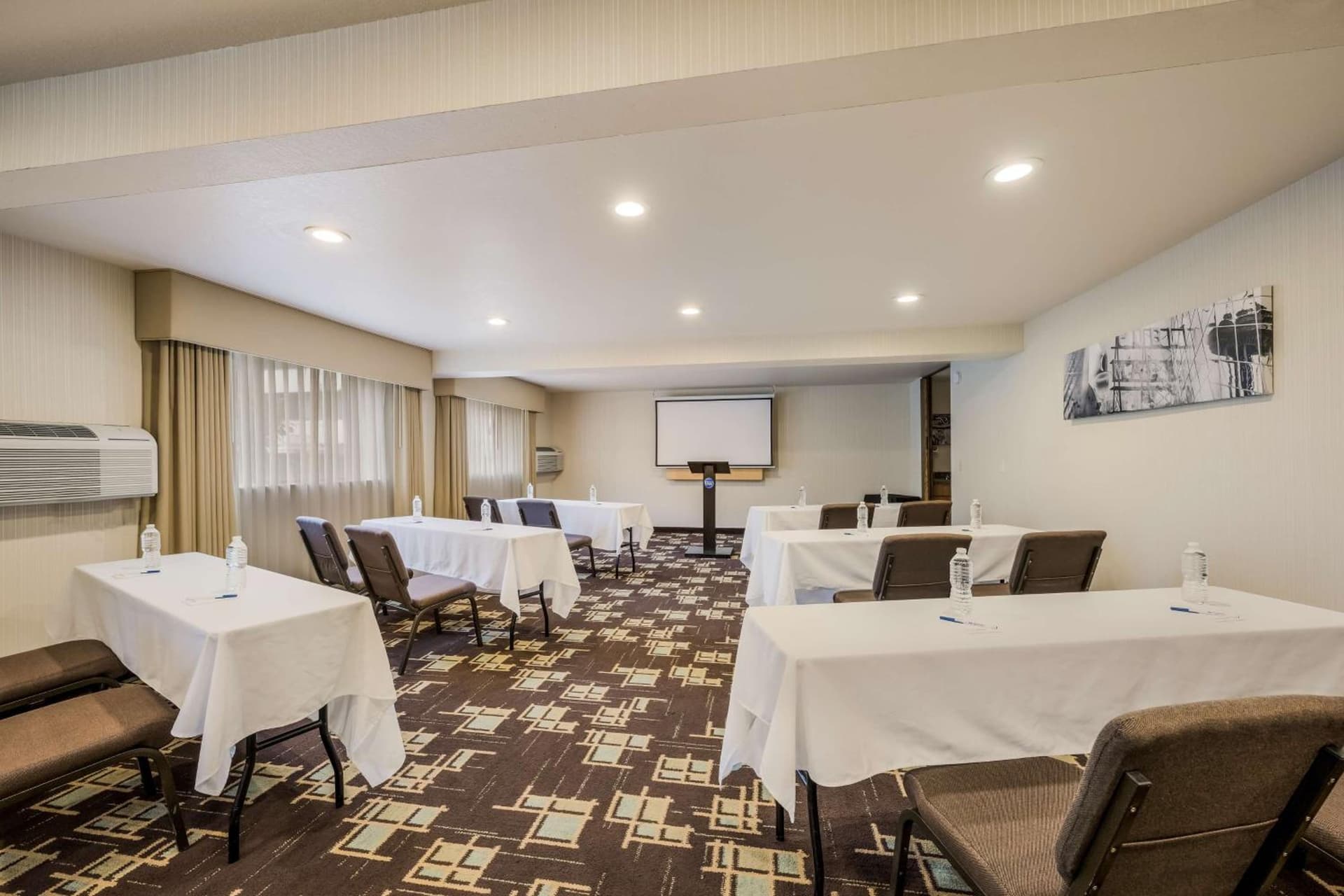Best Western Alderwood gallery photo in Lynnwood, WA — image 35