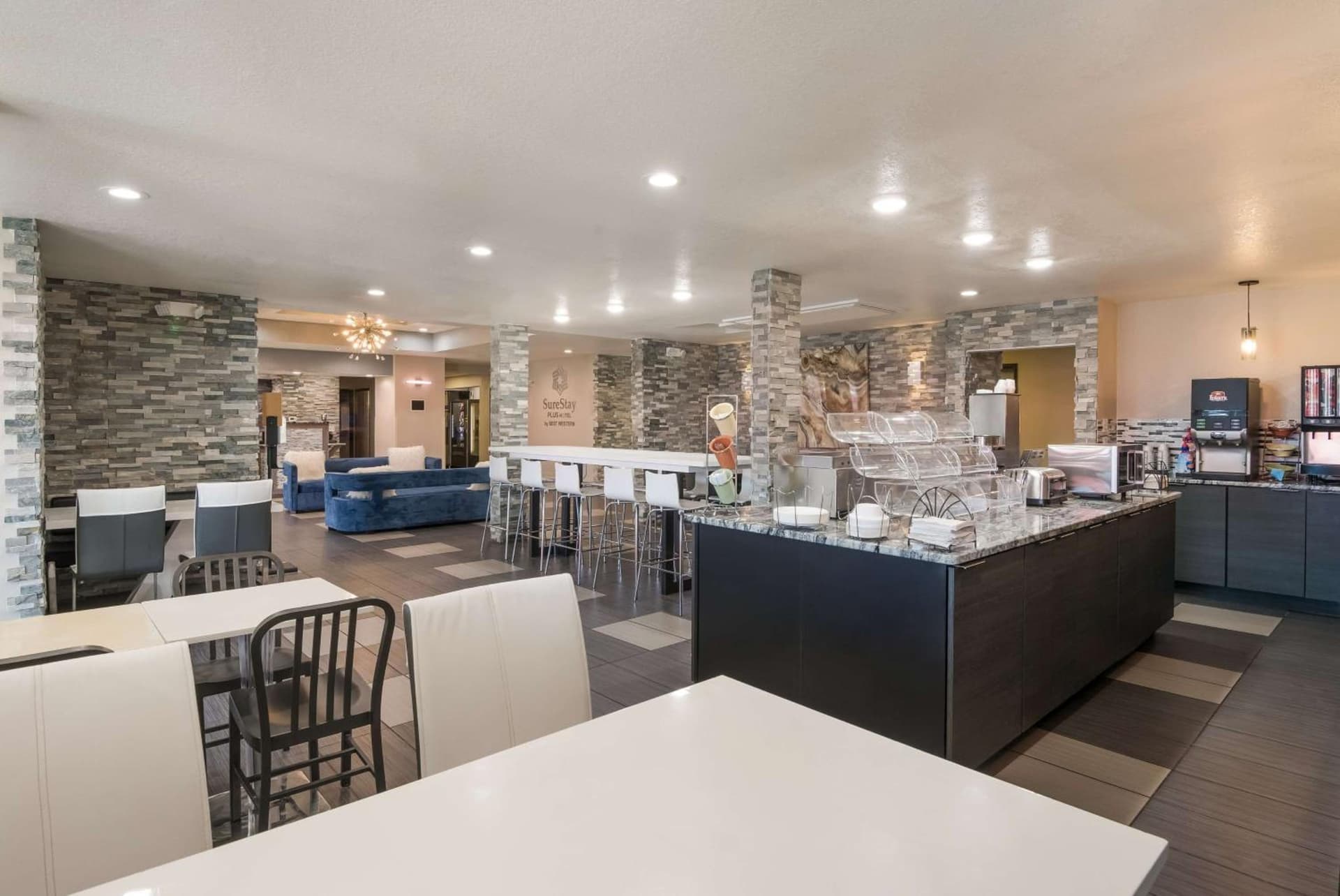 SureStay Plus Hotel by Best Western Coralville Iowa City gallery photo in Coralville, IA — image 19