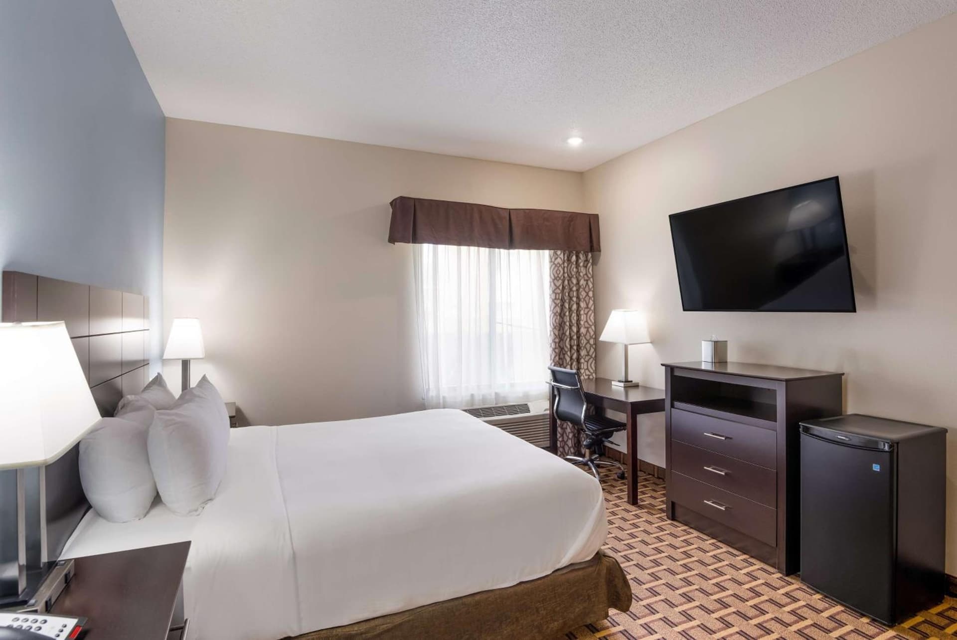 SureStay Plus Hotel by Best Western Coralville Iowa City gallery photo in Coralville, IA — image 20