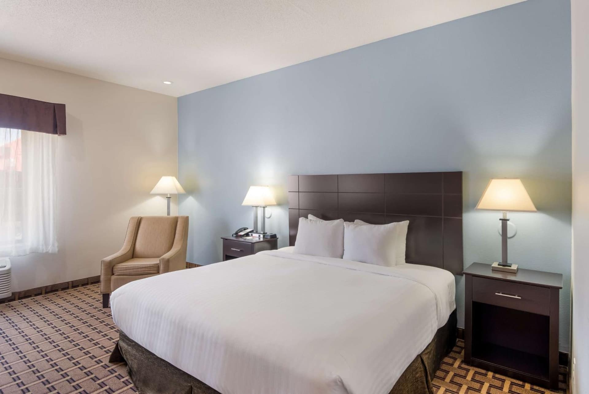 SureStay Plus Hotel by Best Western Coralville Iowa City property views in Coralville, IA — gallery photo 3