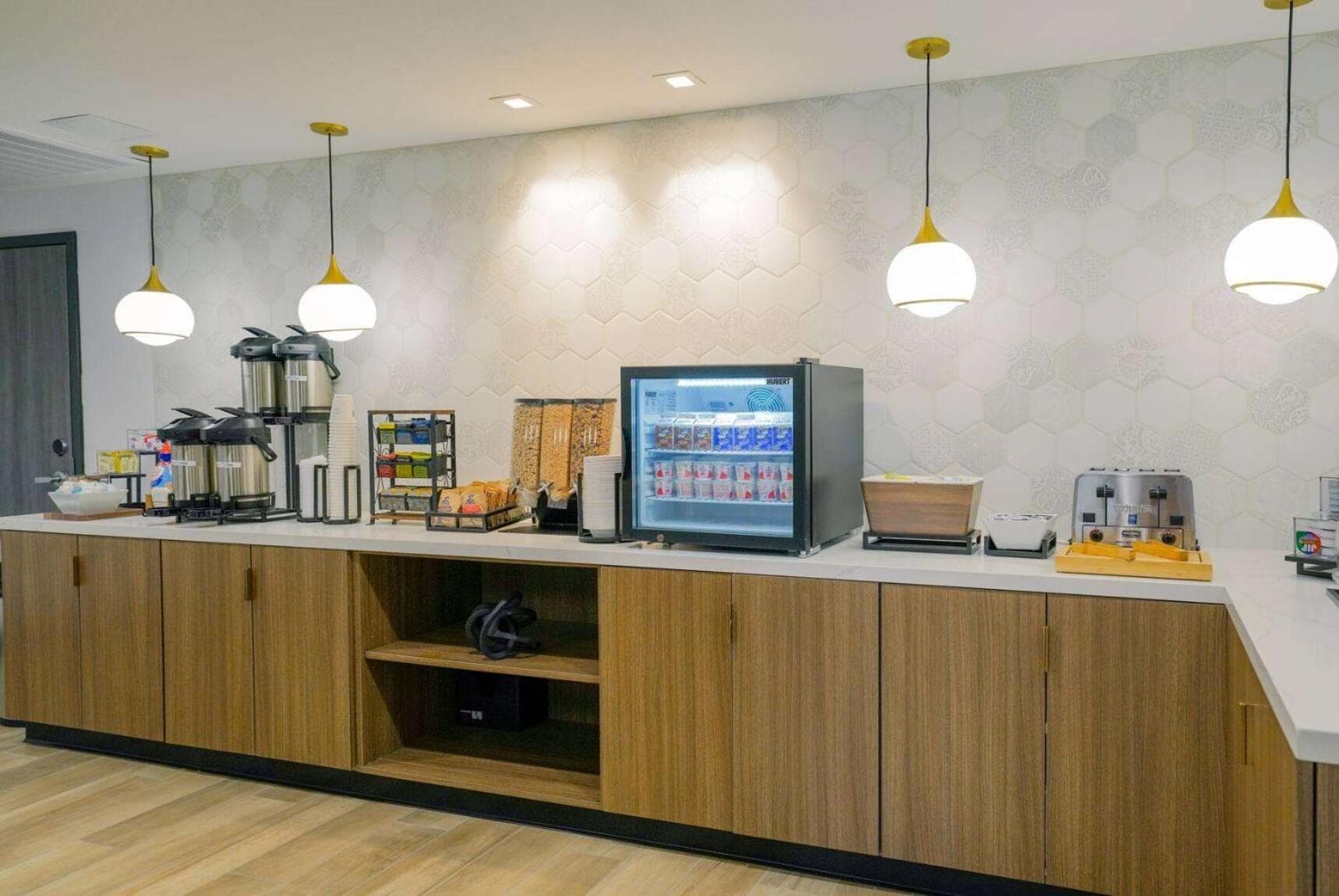 La Quinta Inn & Suites by Wyndham Santa Cruz gallery photo in Santa Cruz, CA — image 37