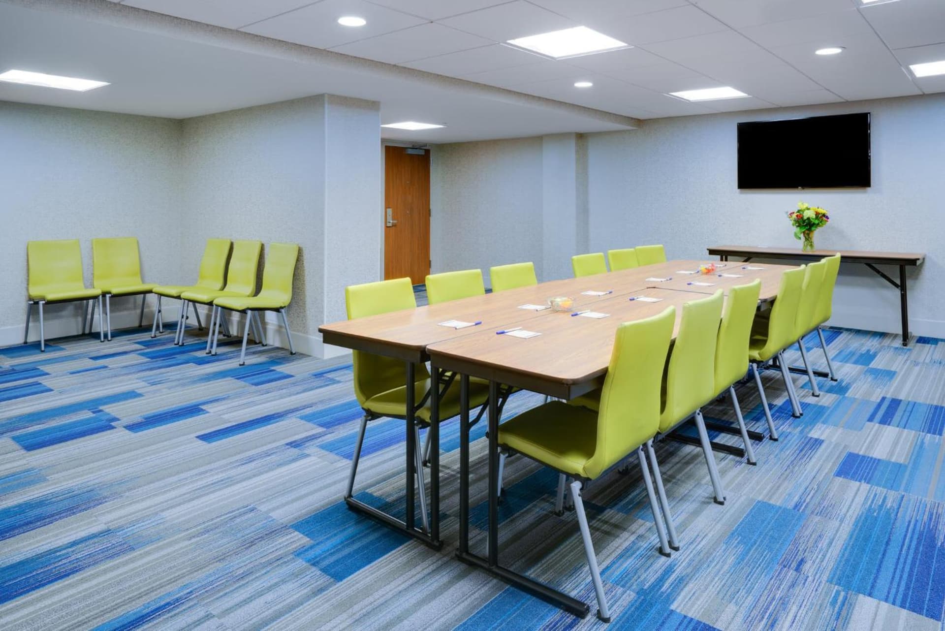 Holiday Inn Express & Suites Ft. Washington - Philadelphia by IHG gallery photo in Fort Washington, PA — image 55