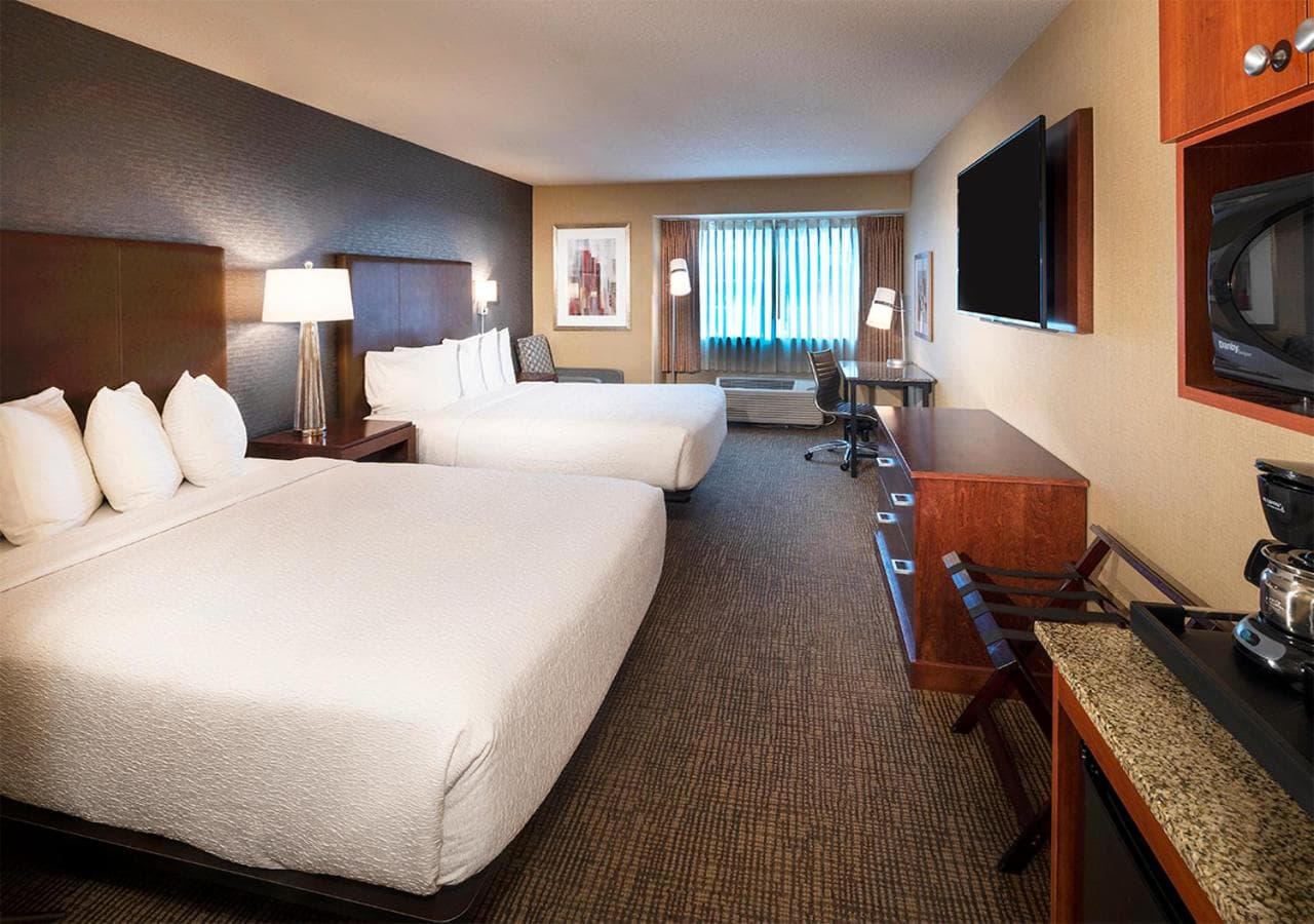Silver Cloud Hotel - Portland property views in Portland, OR — gallery photo 3