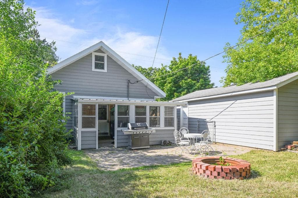 Newly remodeled in the heart of the city. property views in Wausau, WI — gallery photo 3