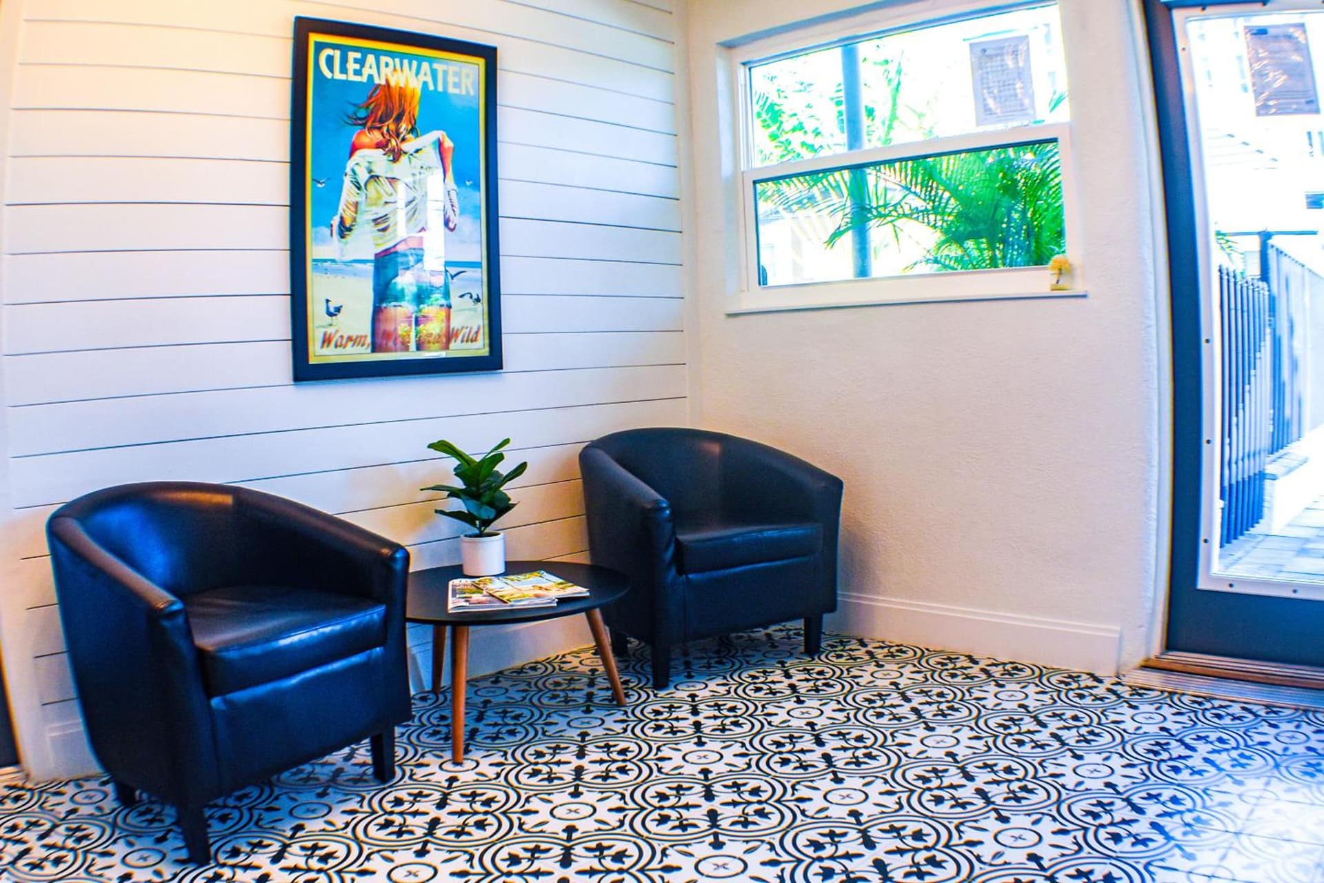 Devon Shores interior in Clearwater Beach, FL — gallery photo 2