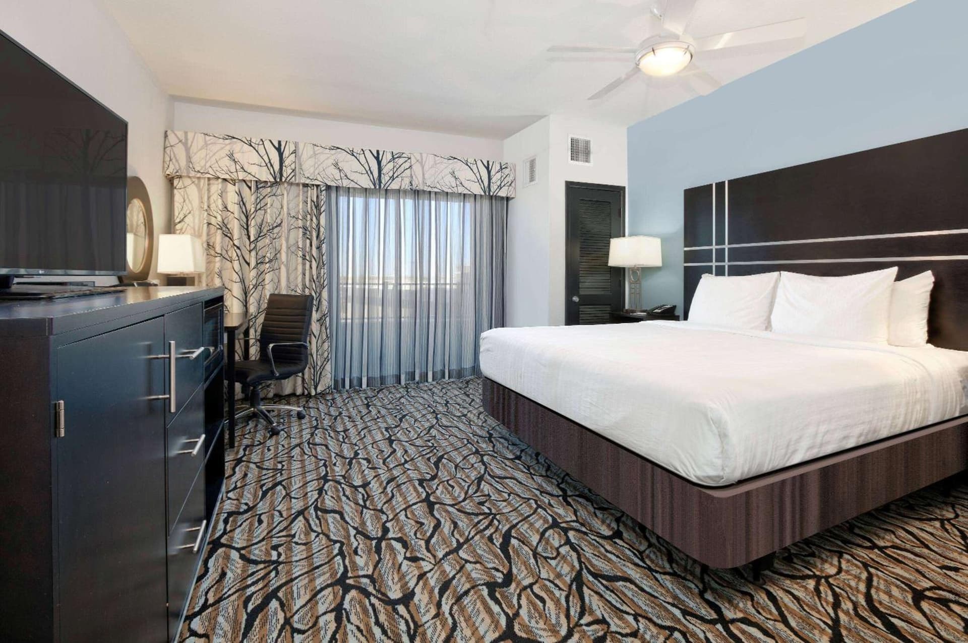 La Quinta Inn & Suites by Wyndham Lubbock Southwest gallery photo in Lubbock, TX — image 59