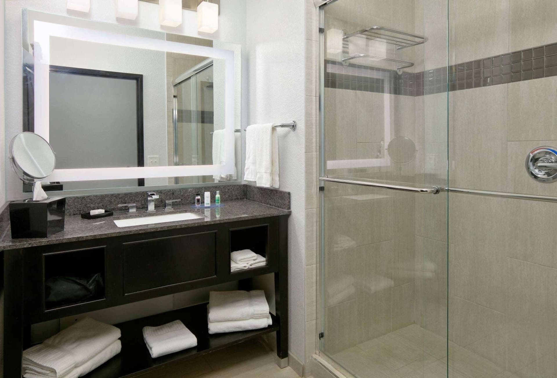 La Quinta Inn & Suites by Wyndham Lubbock Southwest gallery photo in Lubbock, TX — image 28