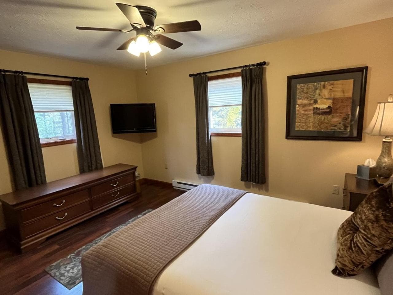 Woodfield Manor - A Sundance Vacations Property gallery photo in Cresco, PA — image 4