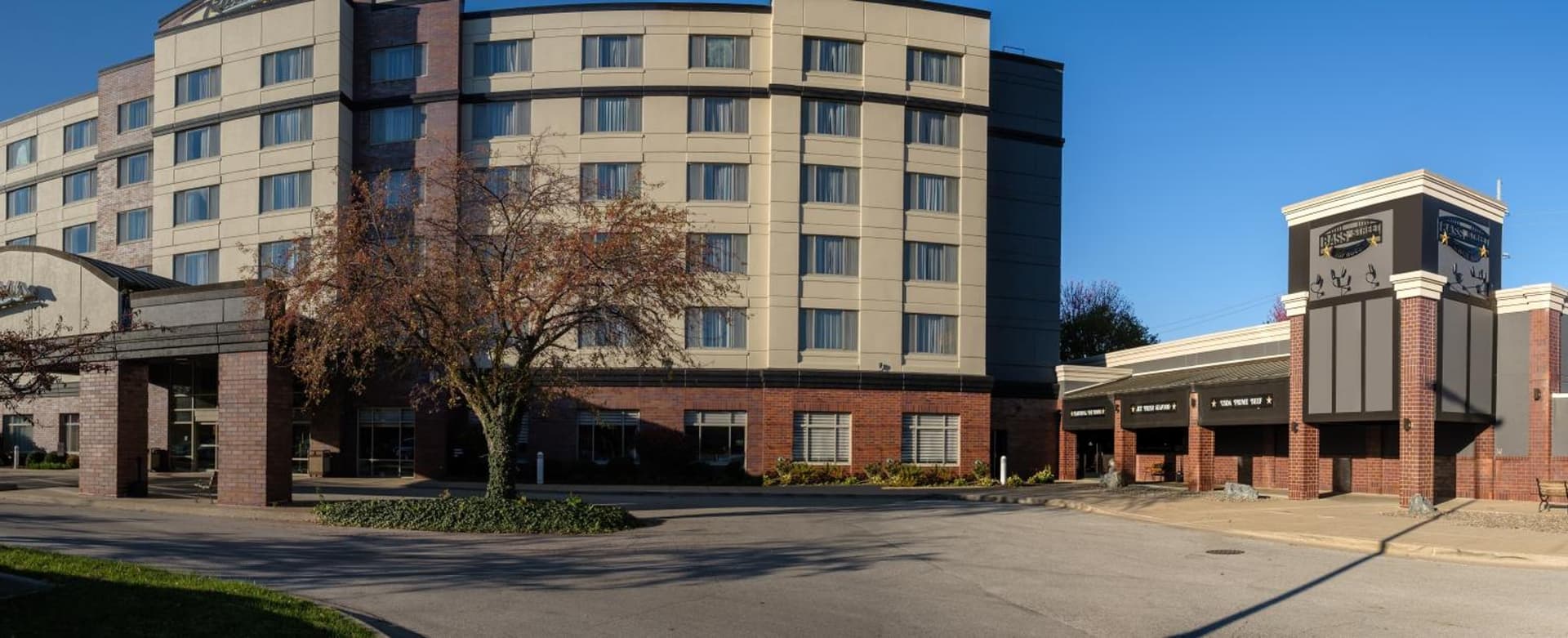Wyndham Moline on John Deere Commons gallery photo in Moline, IL — image 17