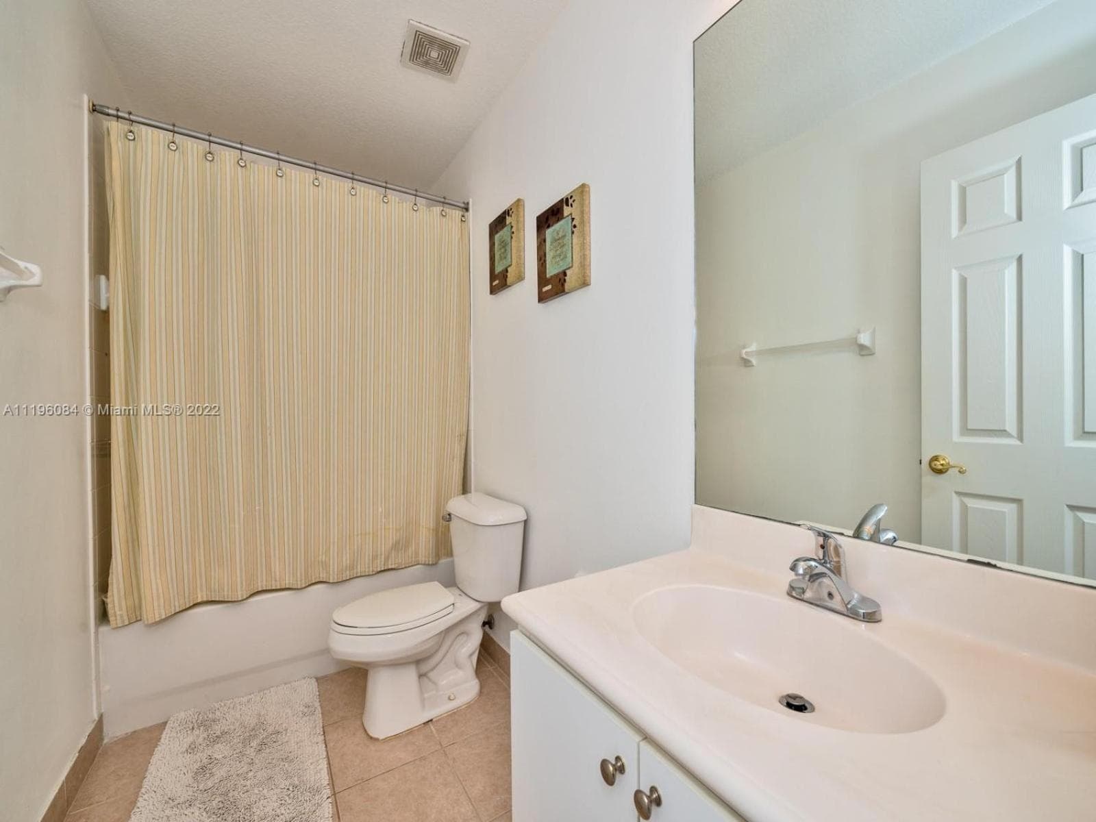 Serene Room in Miramar's High-End Estate gallery photo in Miramar, FL — image 7