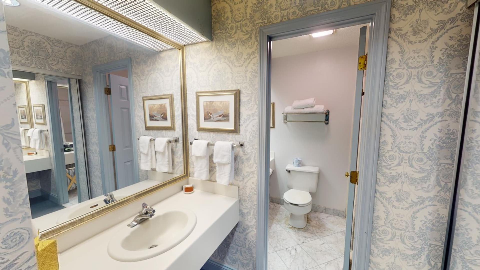 The Farmington Inn and Suites property views in Farmington — gallery photo 3