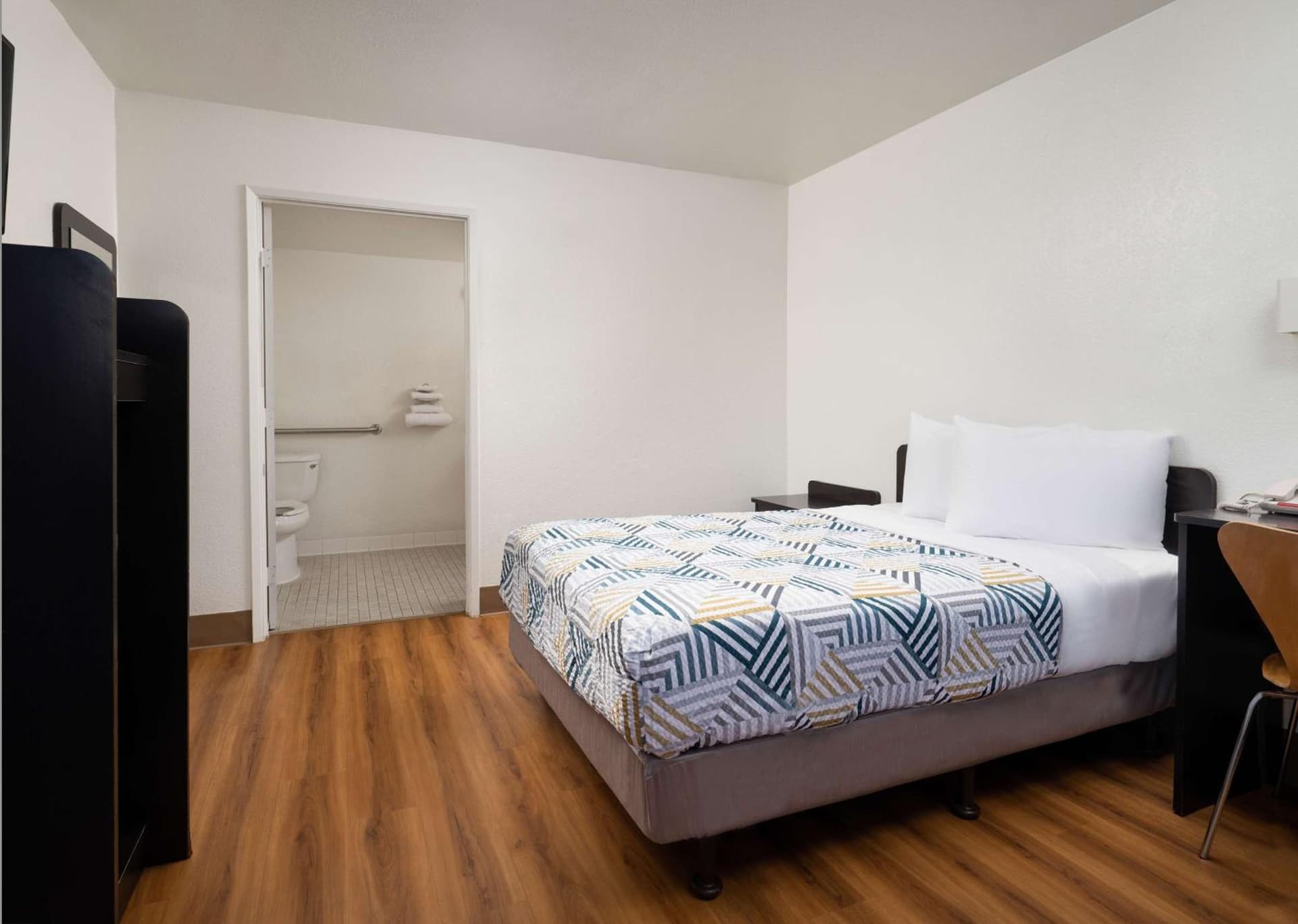 Motel 6-Goleta, CA - Santa Barbara gallery photo in Santa Barbara, CA — image 26