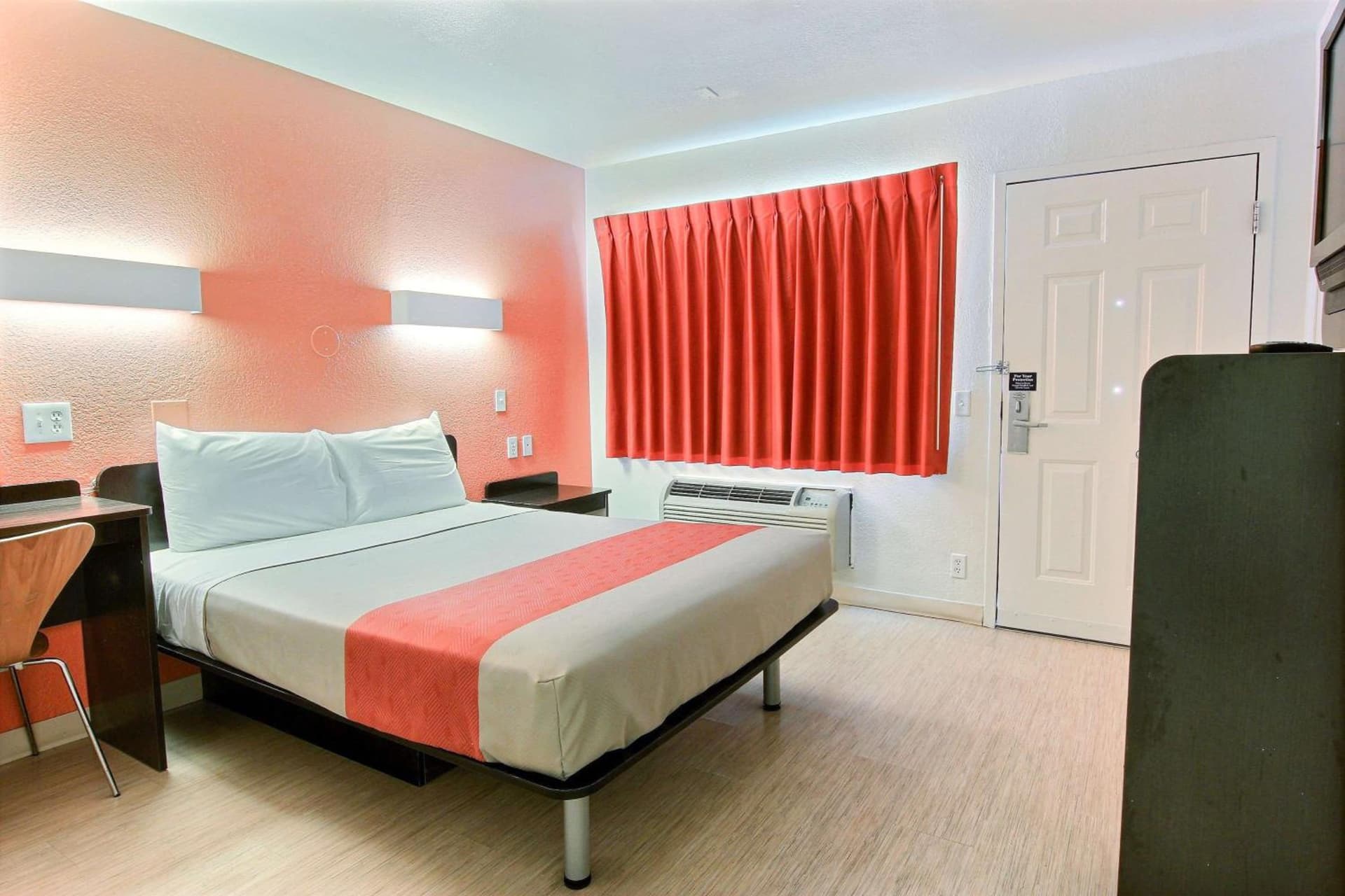 Motel 6-Corpus Christi, TX - East - North Padre Island gallery photo in Corpus Christi, TX — image 39