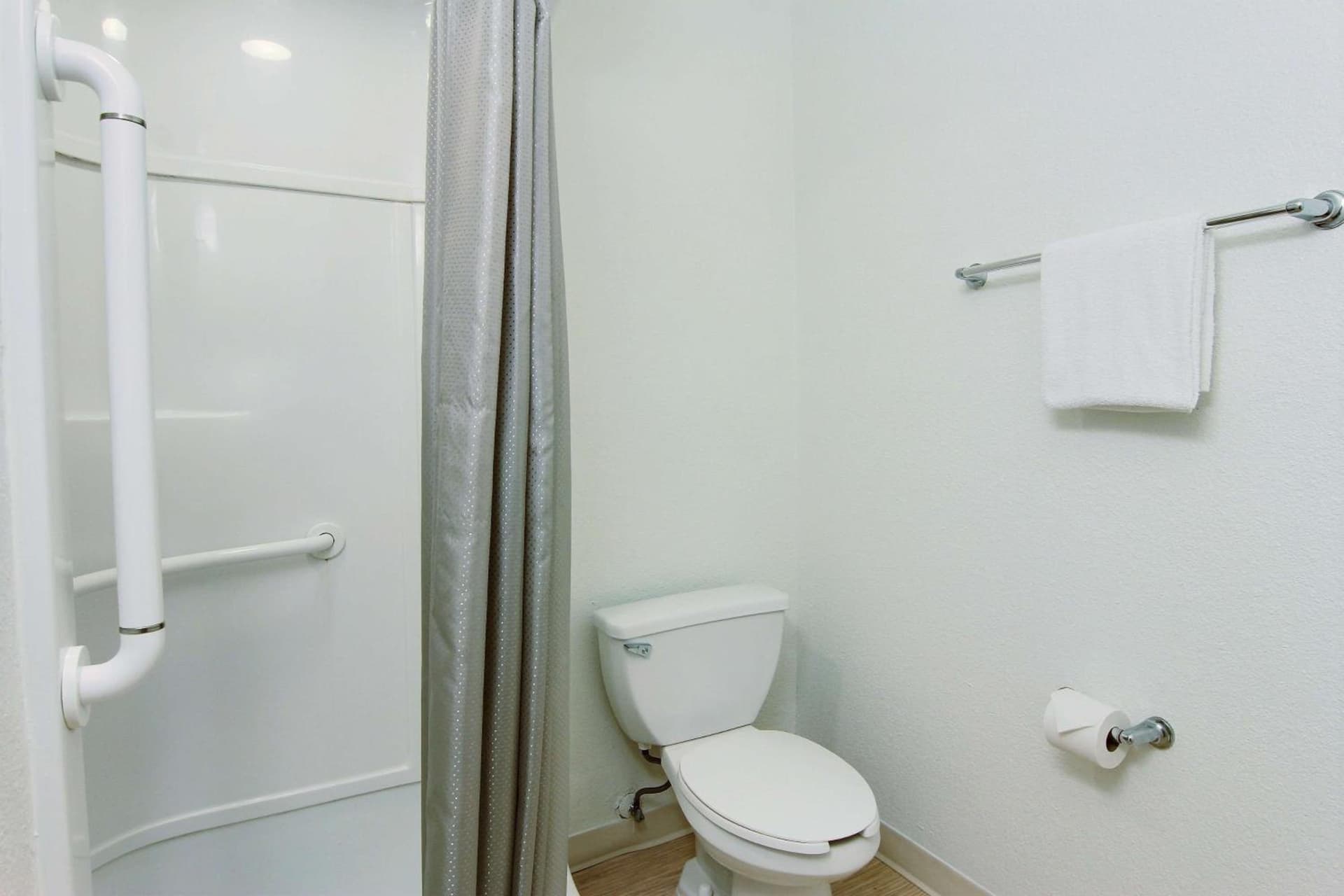 Motel 6-Corpus Christi, TX - East - North Padre Island gallery photo in Corpus Christi, TX — image 7