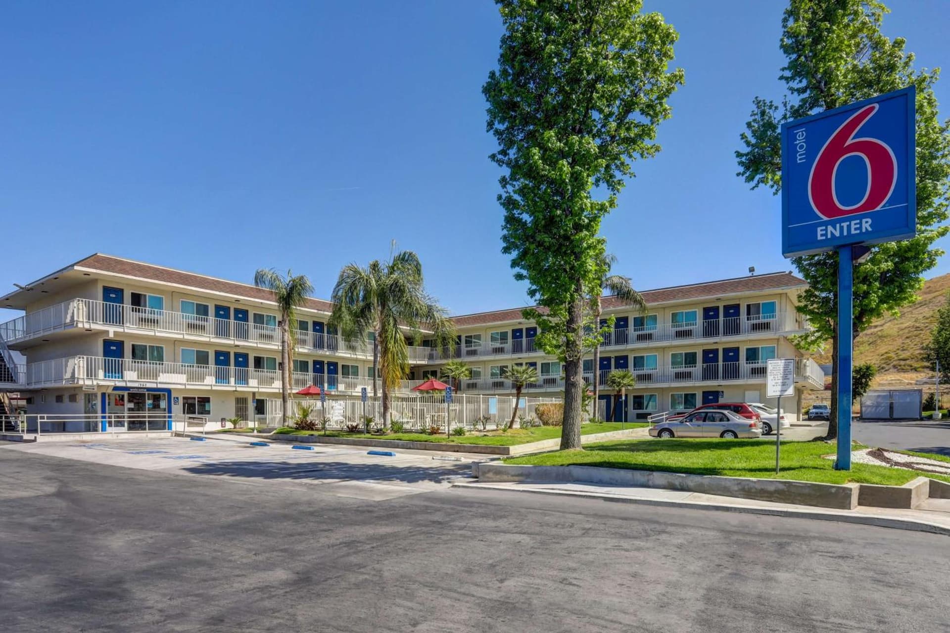 Motel 6-San Bernardino, CA - North interior in Serrano Village, CA — gallery photo 2