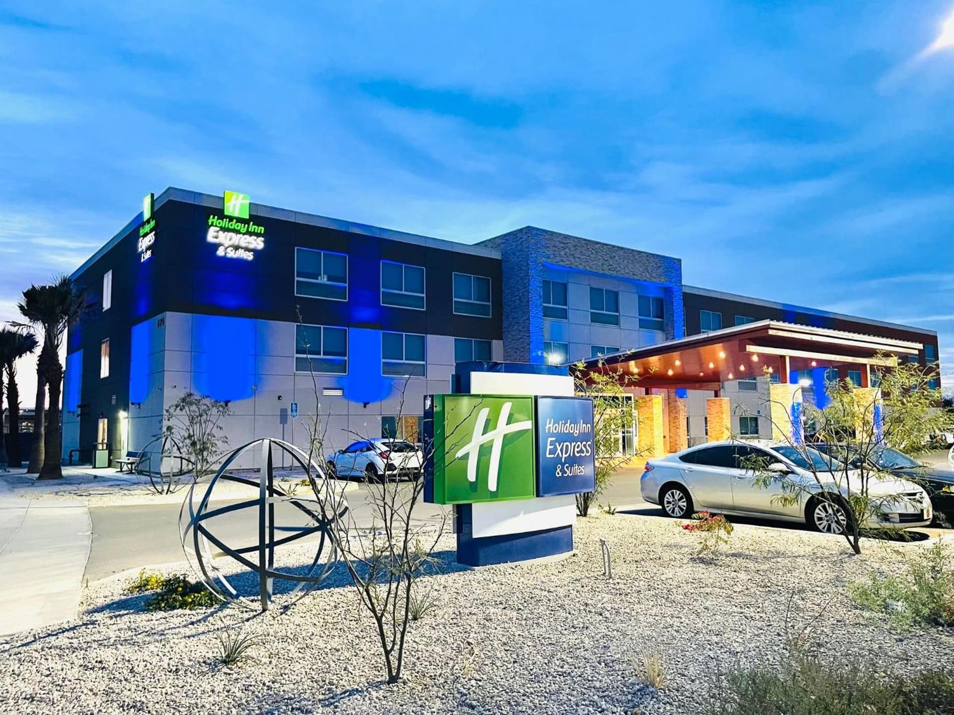 Holiday Inn Express & Suites Blythe by IHG — hotel in Blythe, California