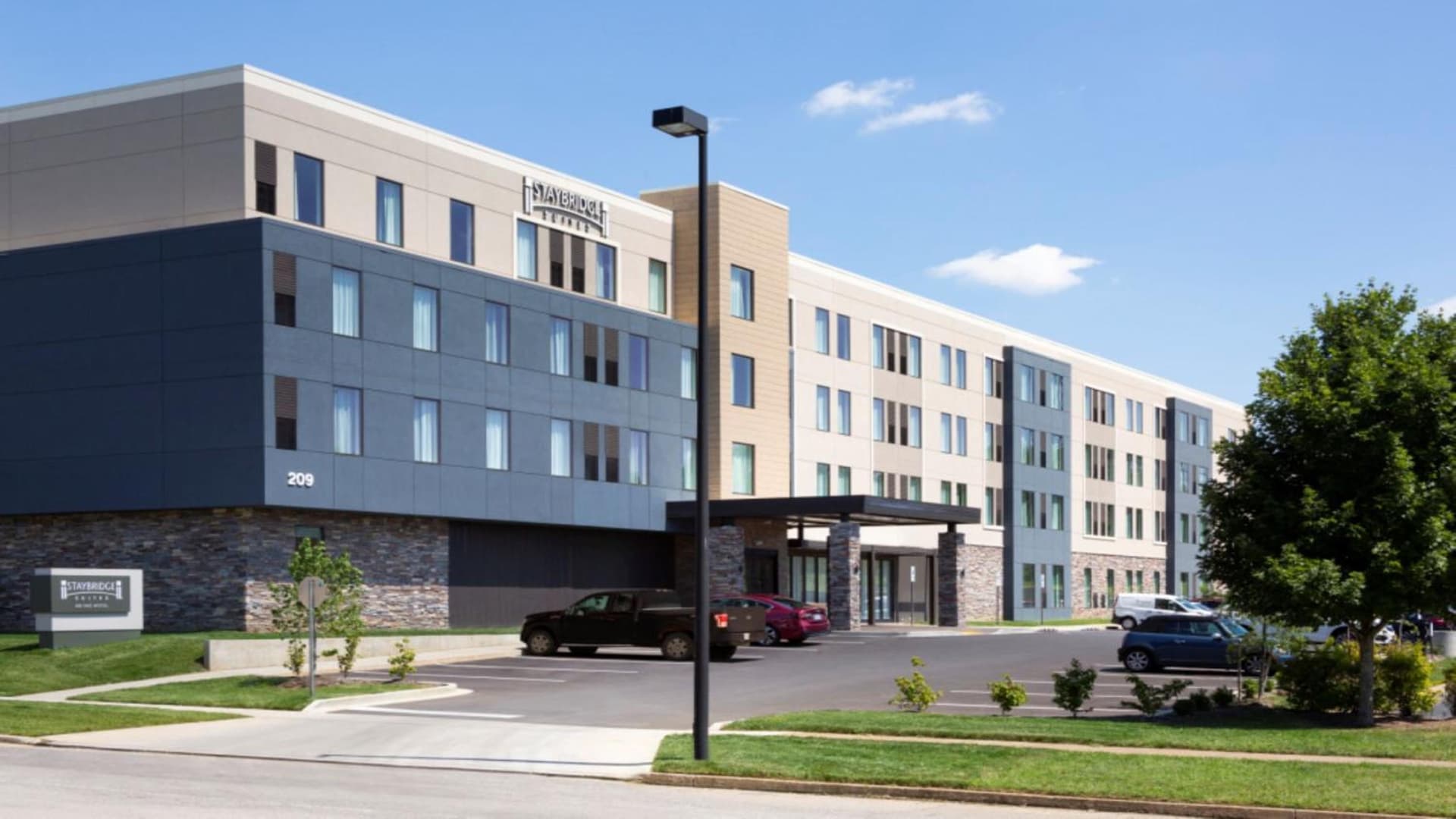 Staybridge Suites - Lexington S Medical Ctr Area by IHG featured exterior or lobby in Lexington, KY — similar hotel