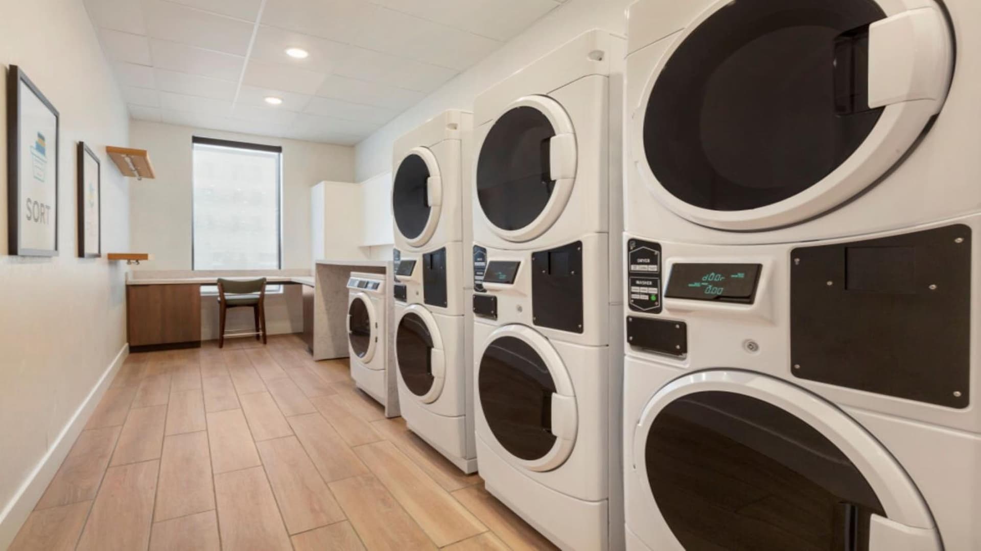 Staybridge Suites - Lexington S Medical Ctr Area by IHG gallery photo in Lexington, KY — image 14