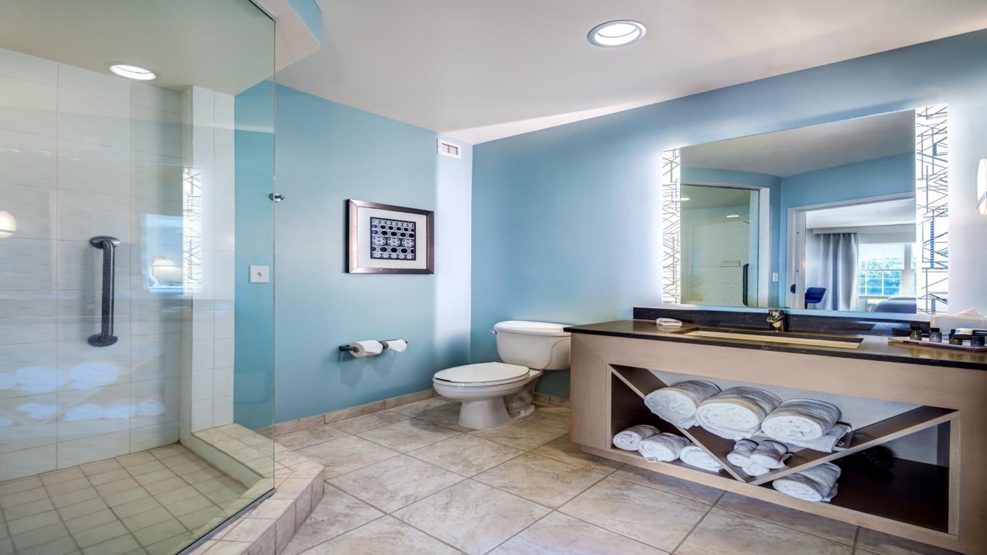Hotel Indigo Jacksonville-Deerwood Park by IHG gallery photo in Jacksonville, FL — image 12