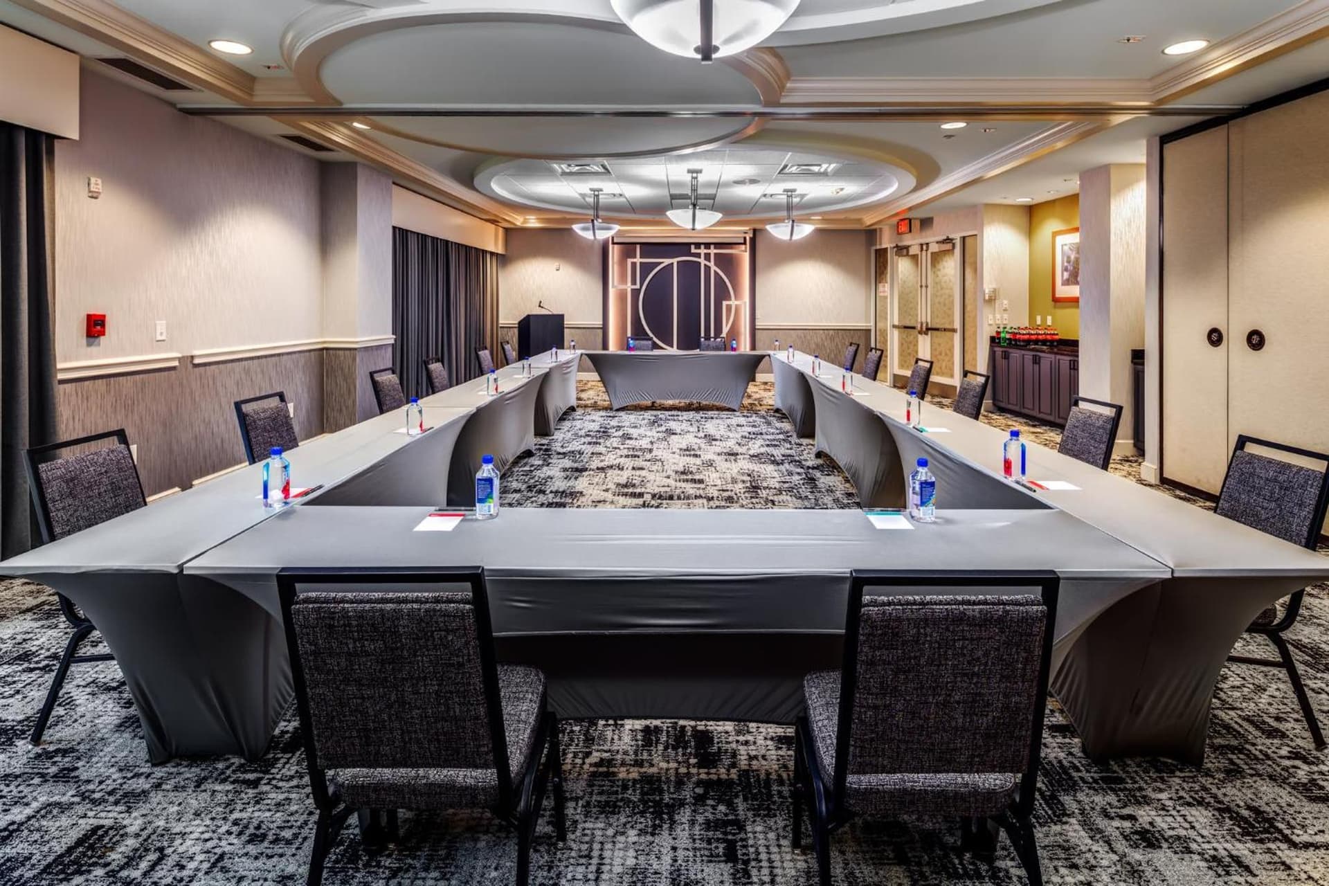 Hotel Indigo Jacksonville-Deerwood Park by IHG gallery photo in Jacksonville, FL — image 32
