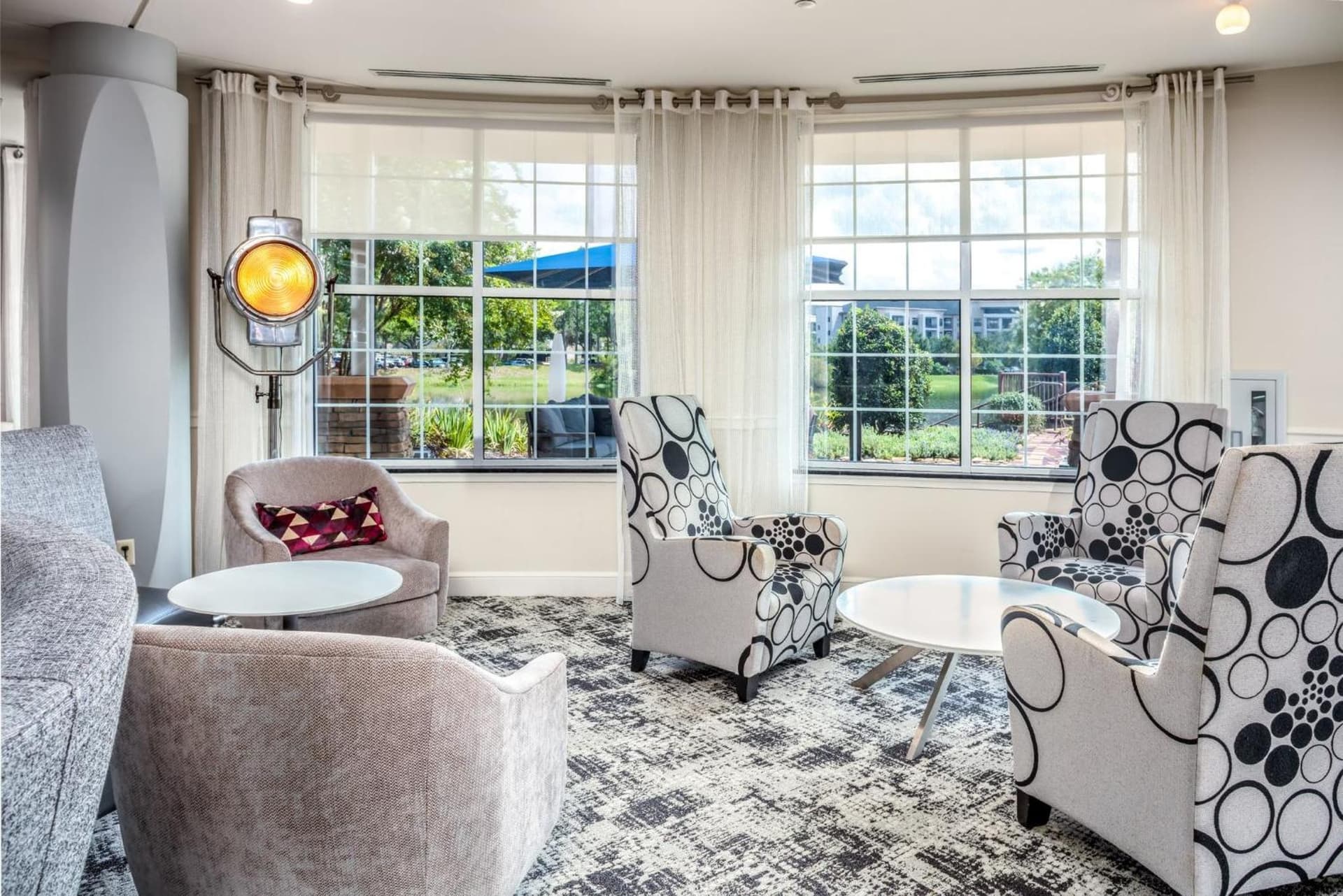 Hotel Indigo Jacksonville-Deerwood Park by IHG gallery photo in Jacksonville, FL — image 57