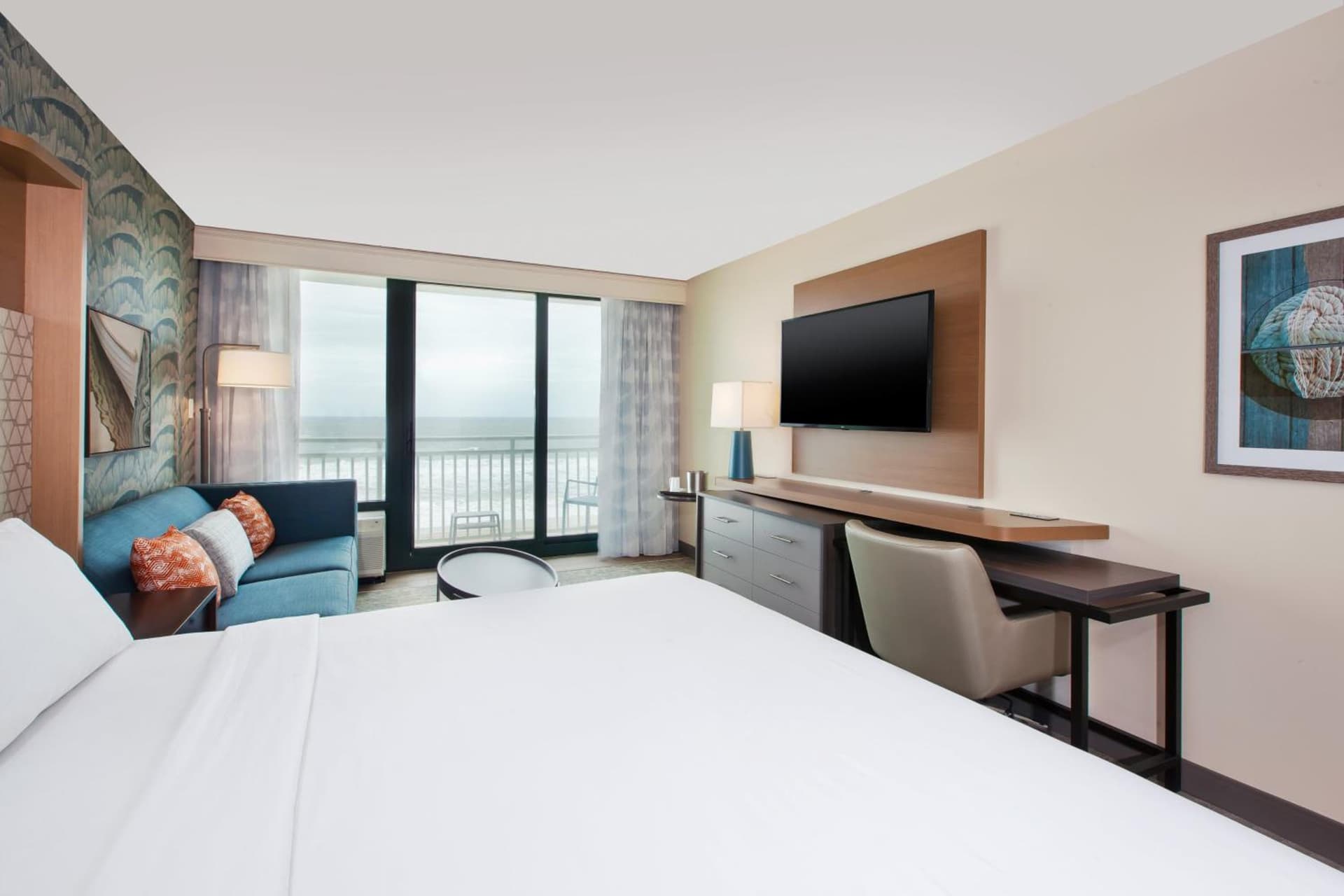 Holiday Inn Va Beach-Oceanside 21st St by IHG gallery photo in Virginia Beach, VA — image 15