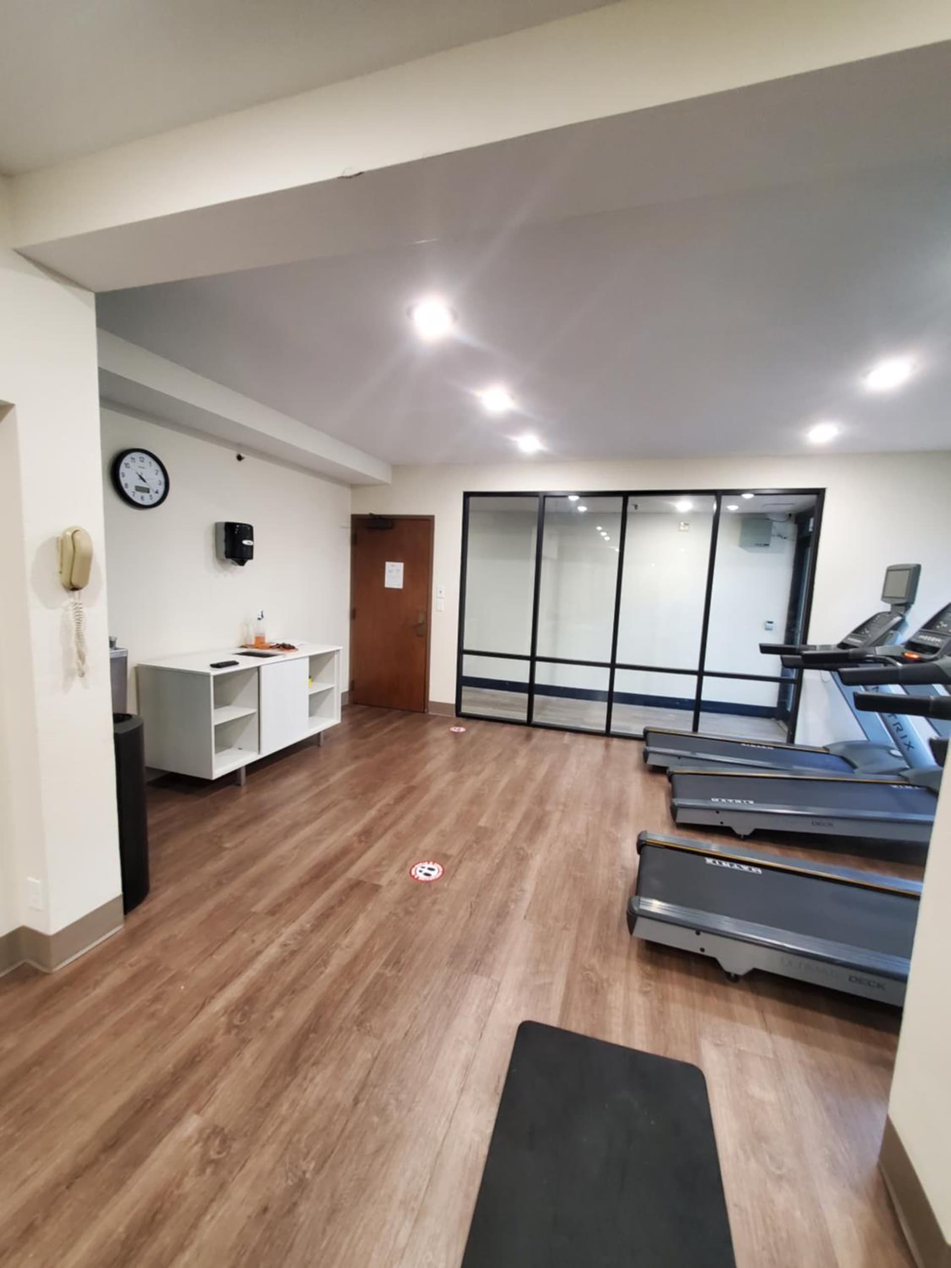 Holiday Inn Express Hotel & Suites Irving DFW Airport North by IHG gallery photo in Irving, TX — image 22